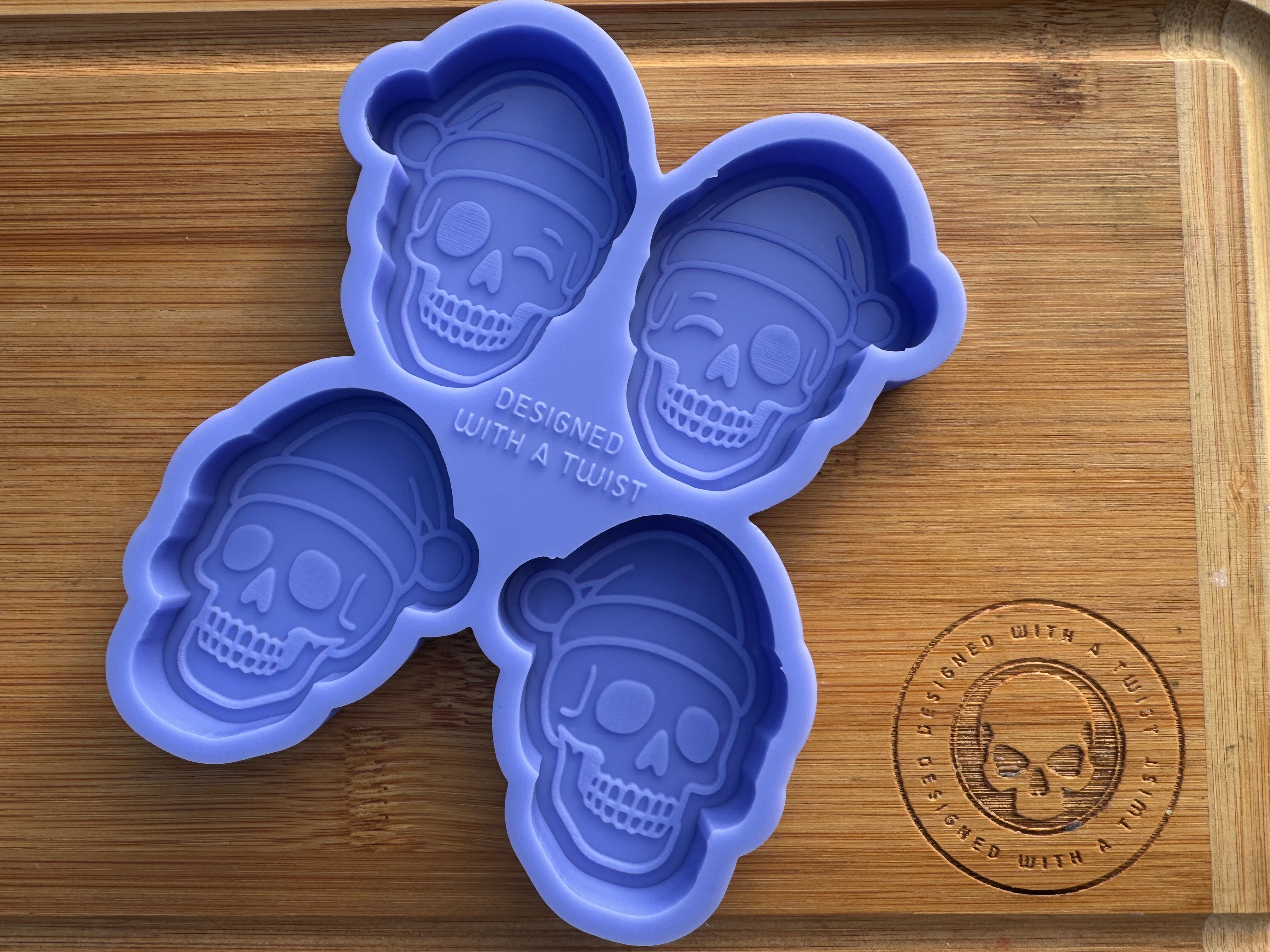 Xmas Skulls Silicone Quad Mold