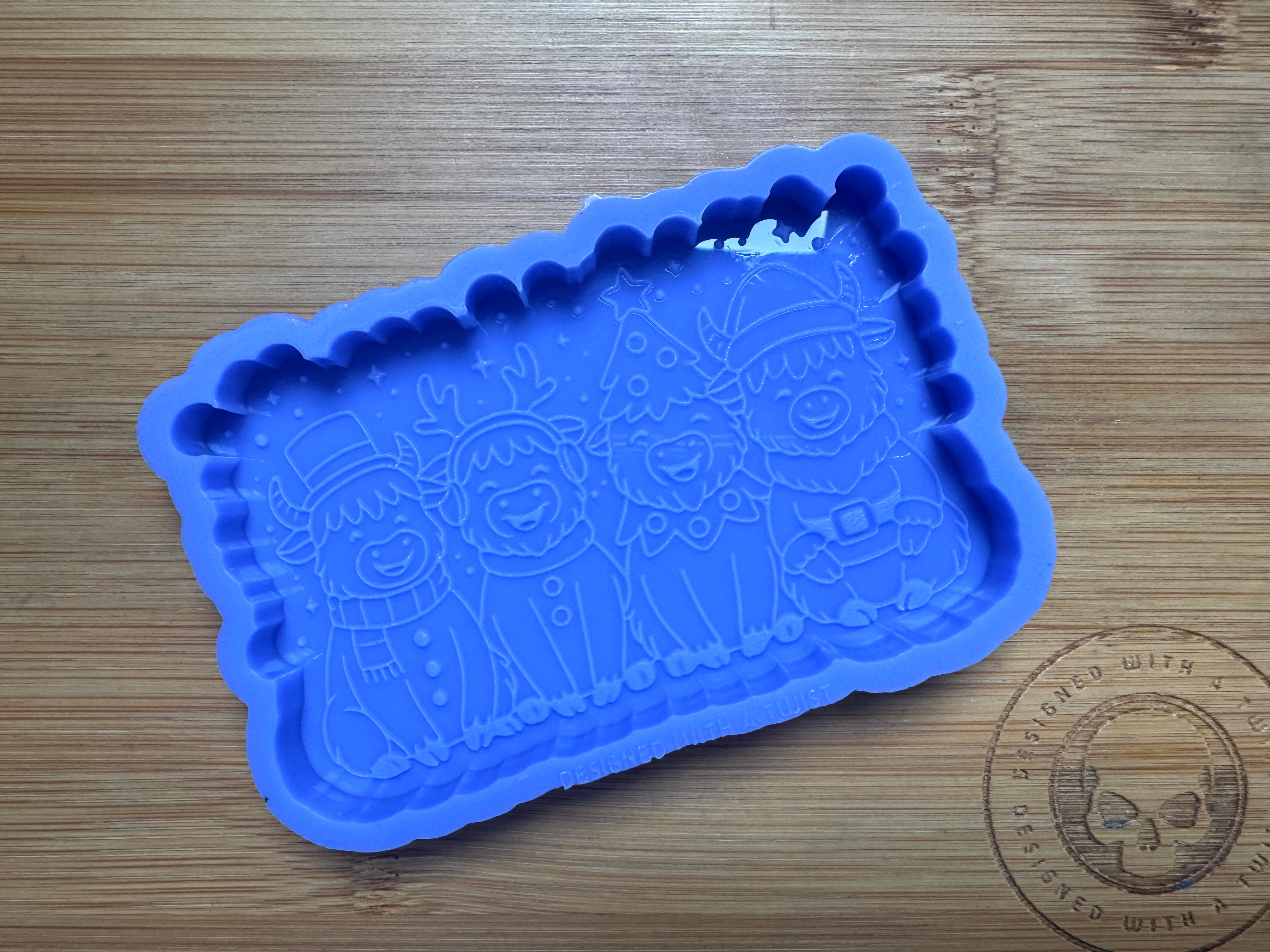 Christmas Highland Cow Silicone Mold