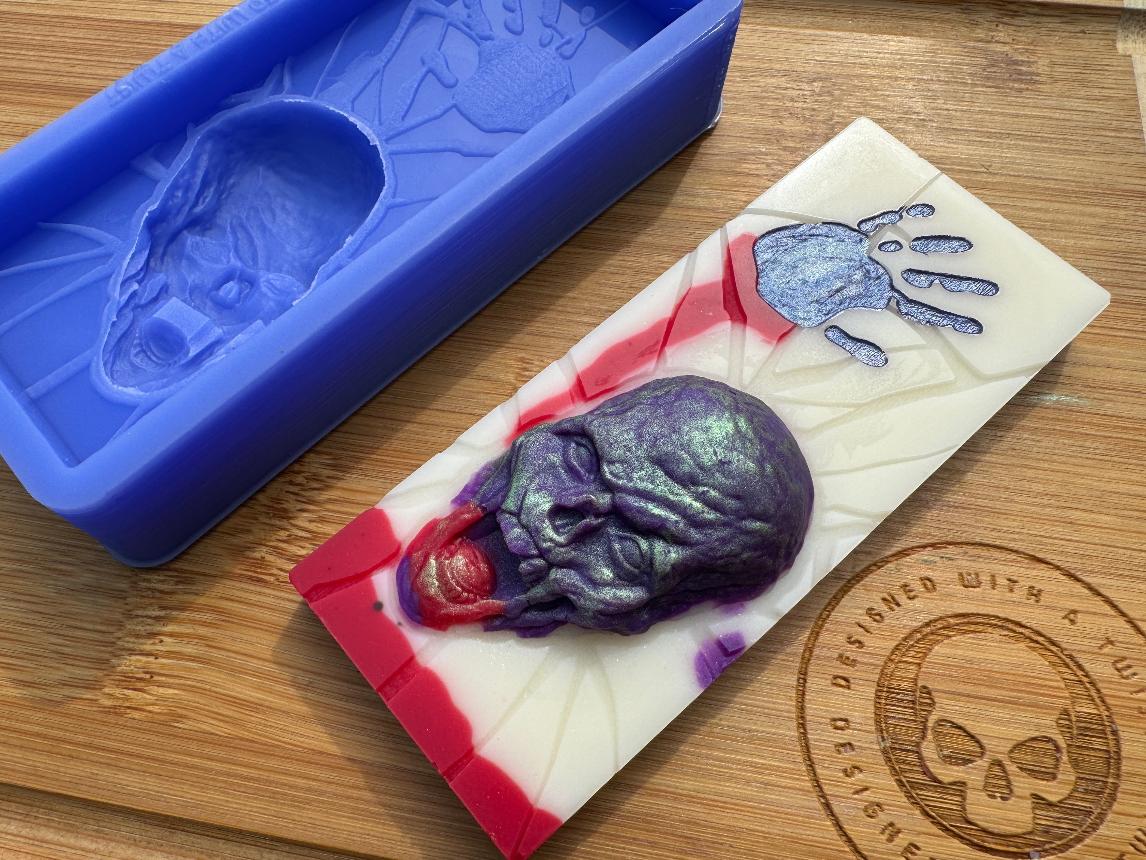 Zombie Head Snapbar Silicone Mold