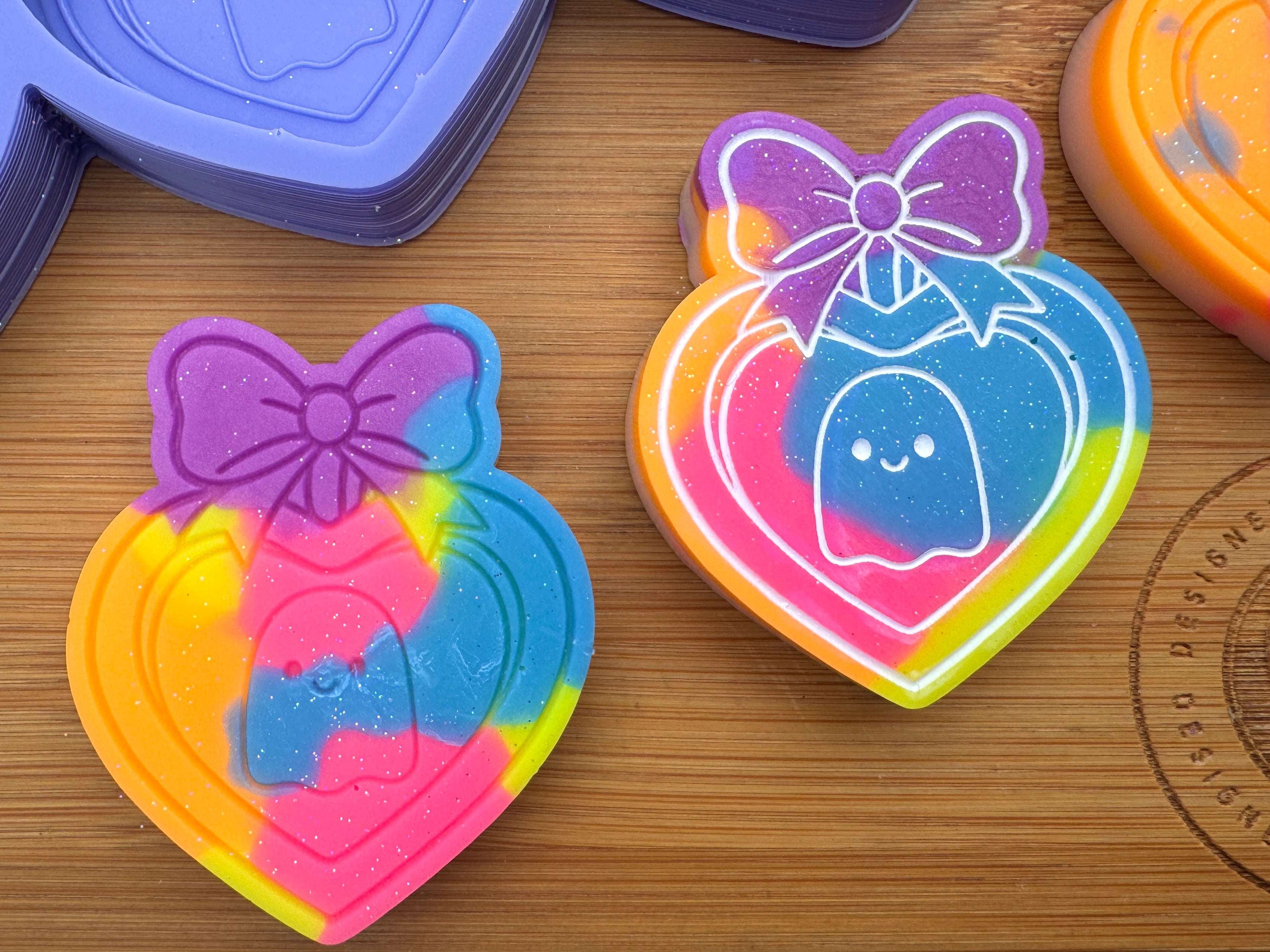 Ghost Locket Silicone Trio Mold