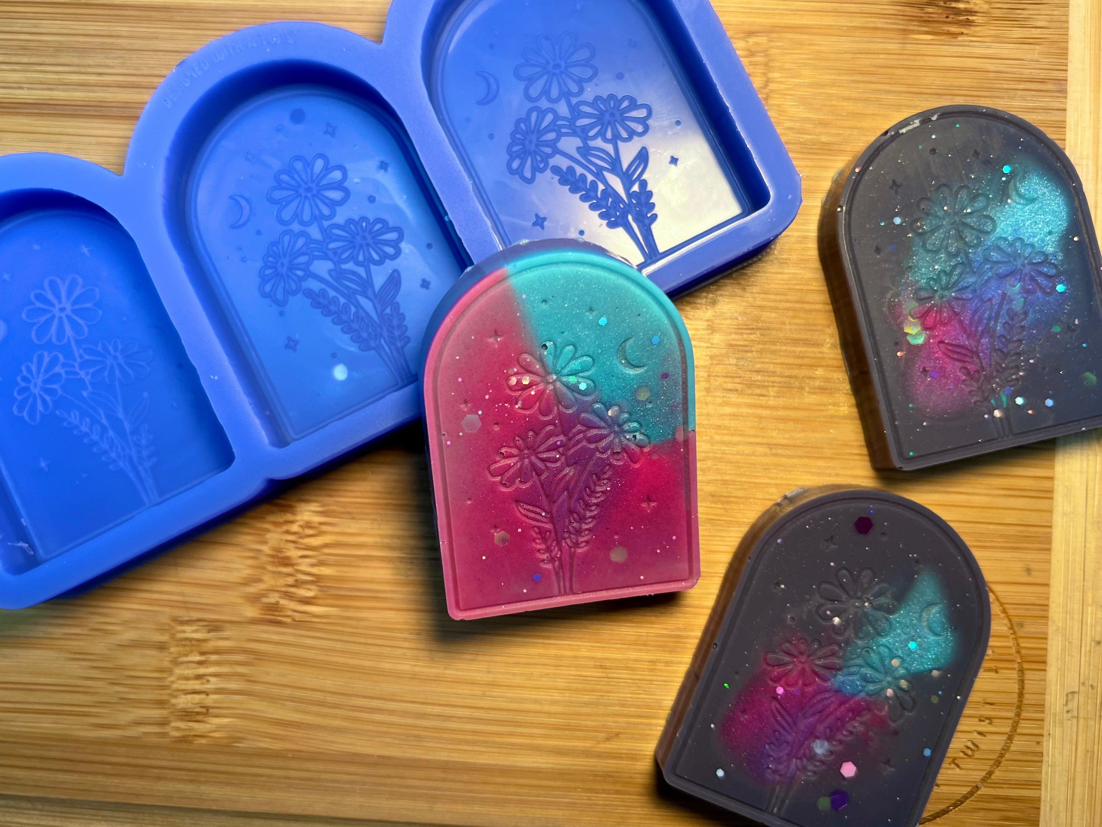 Starlight Silicone Mold - Designed with a Twist - Top quality silicone molds made in the UK.