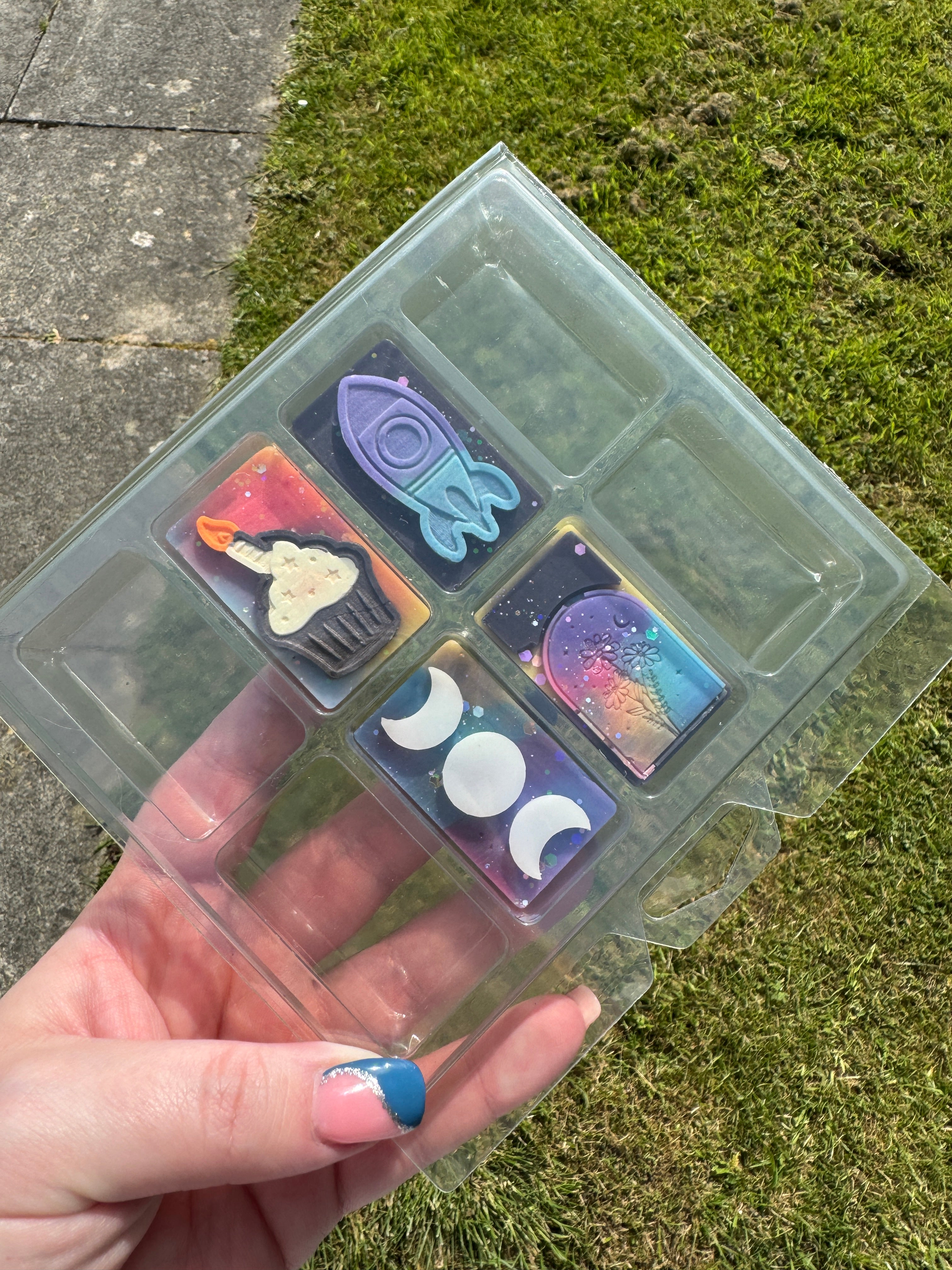 8 CELL HB STYLE WAX MELT CLAMSHELL