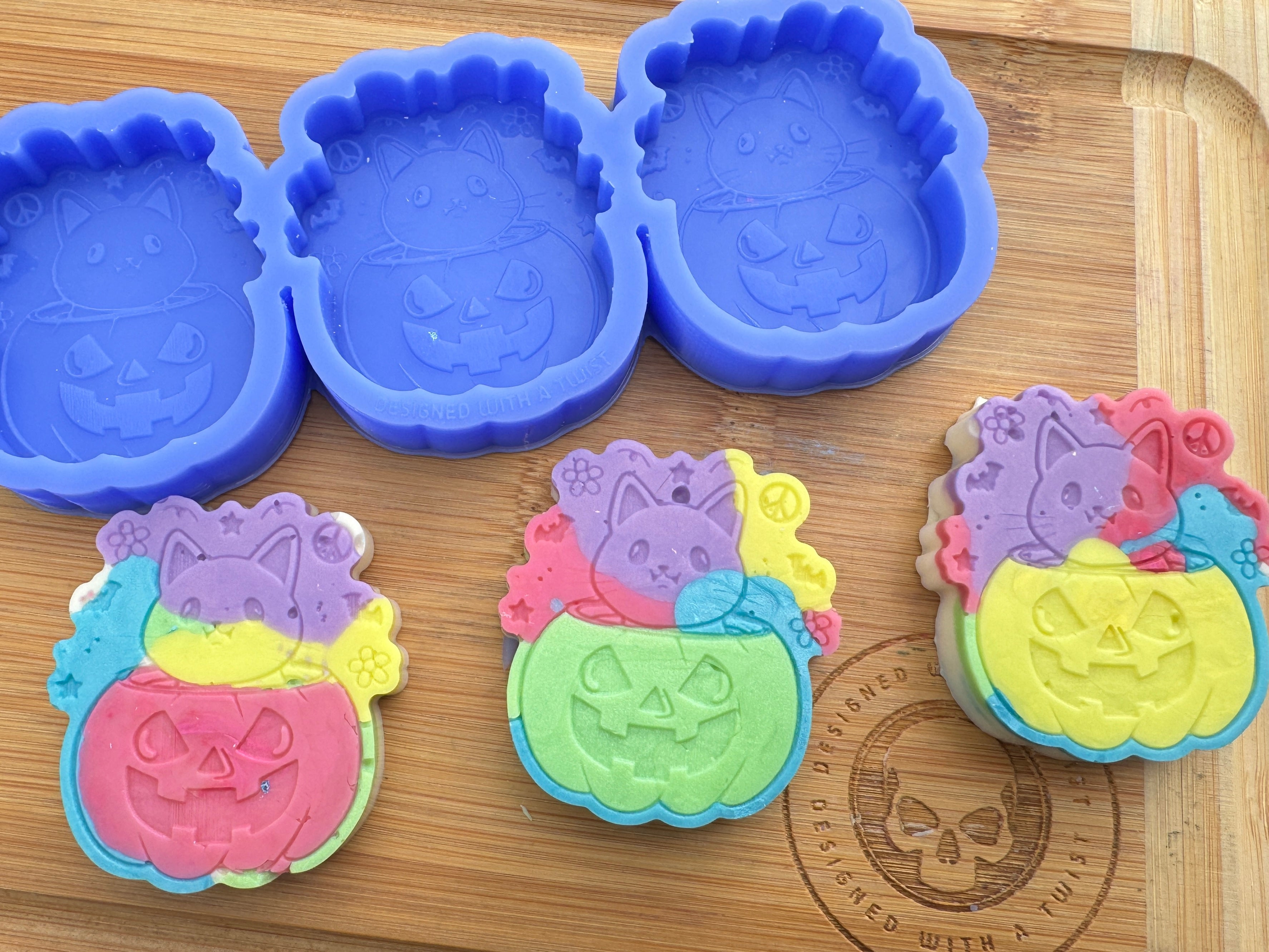 Carved Pumpkin Cat Silicone Mold