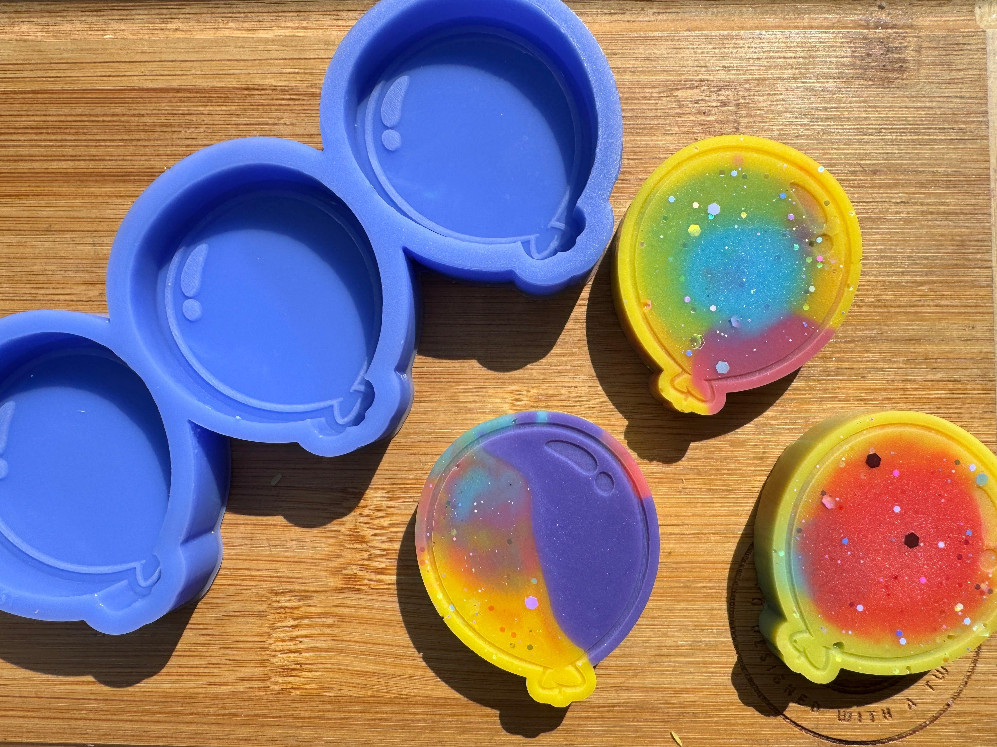 Balloon Silicone Mold - Designed with a Twist - Top quality silicone molds made in the UK.