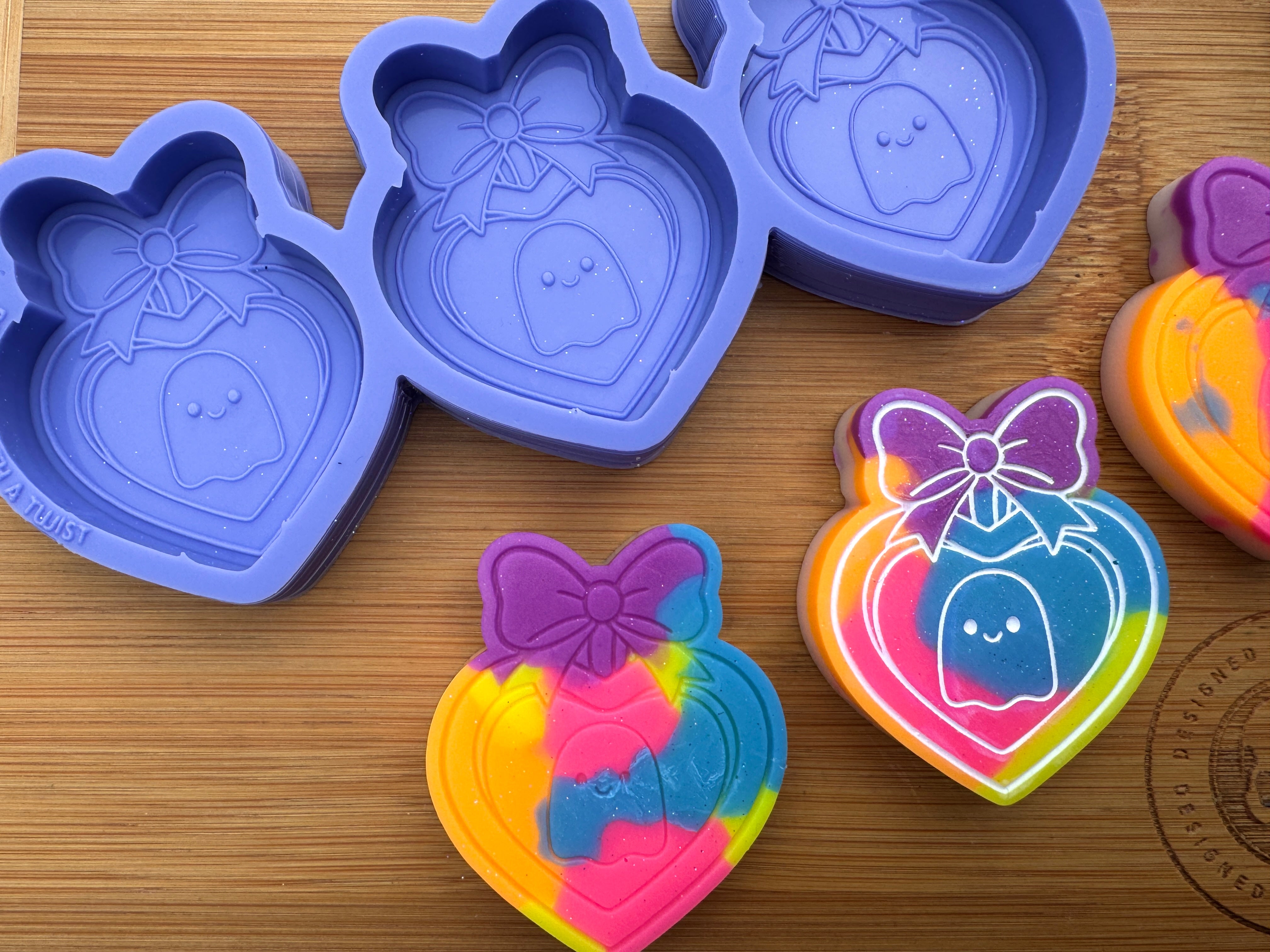 Ghost Locket Silicone Trio Mold