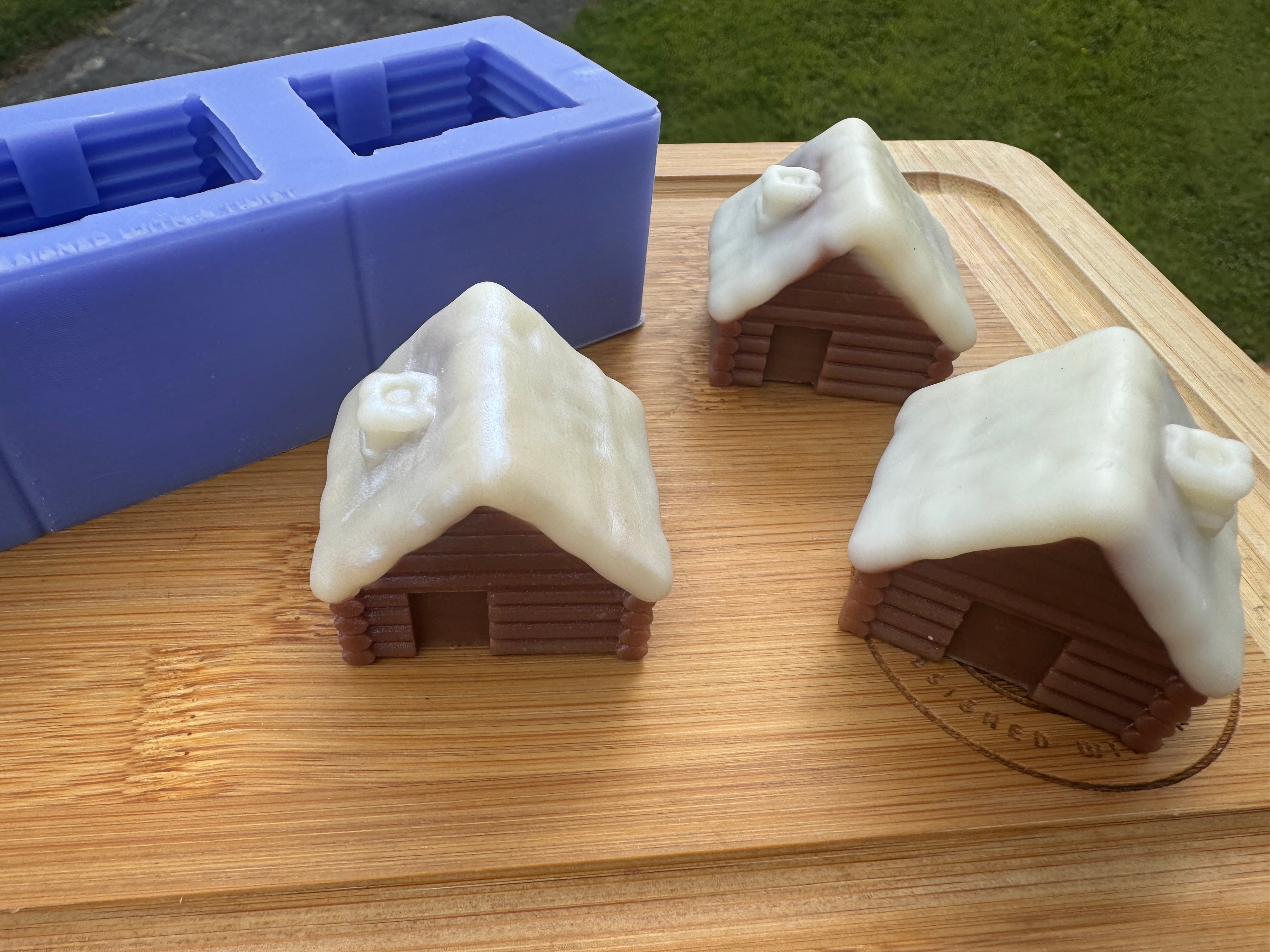 3D Winter Log Cabin Silicone Mold