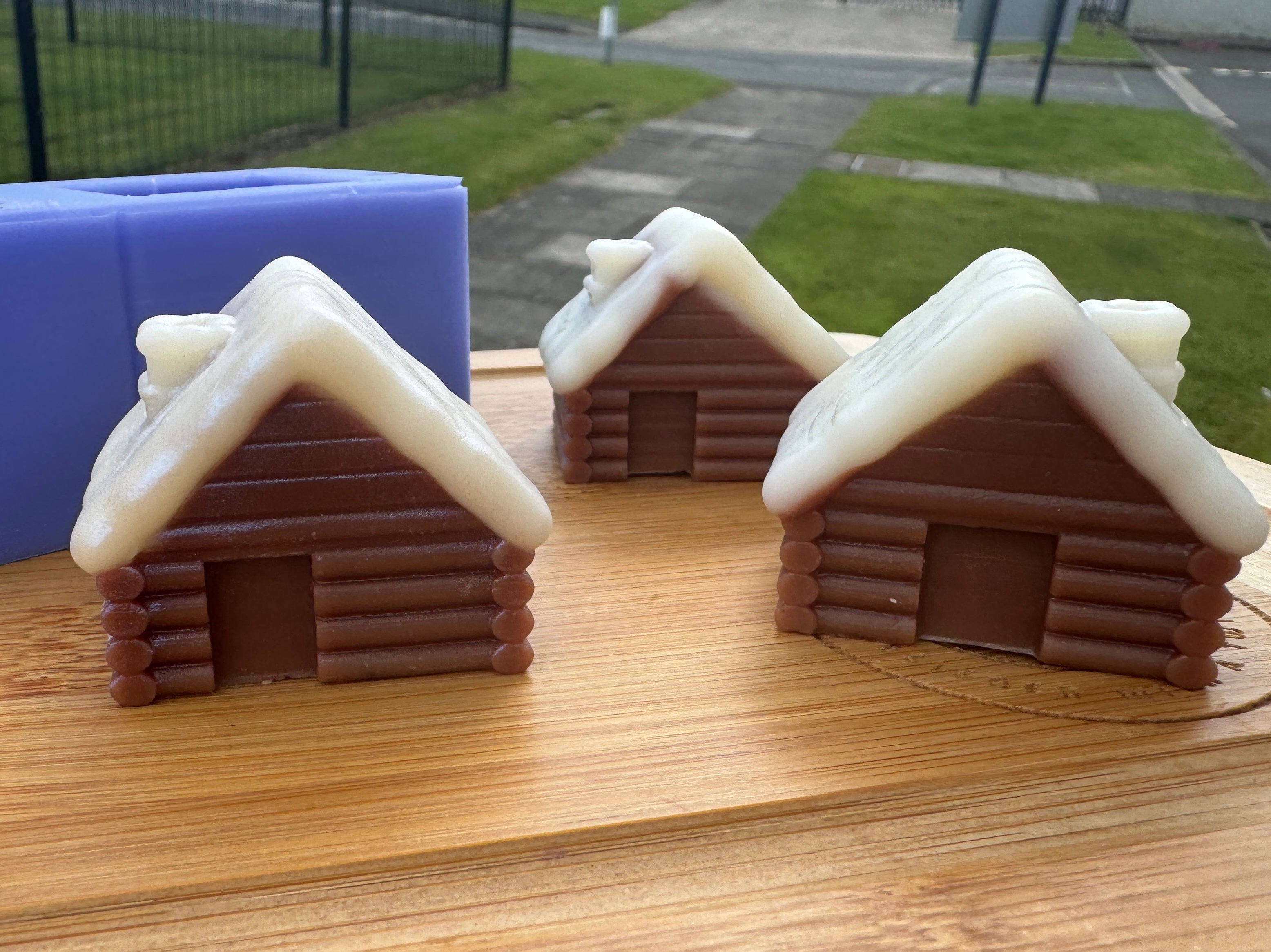 3D Winter Log Cabin Silicone Mold