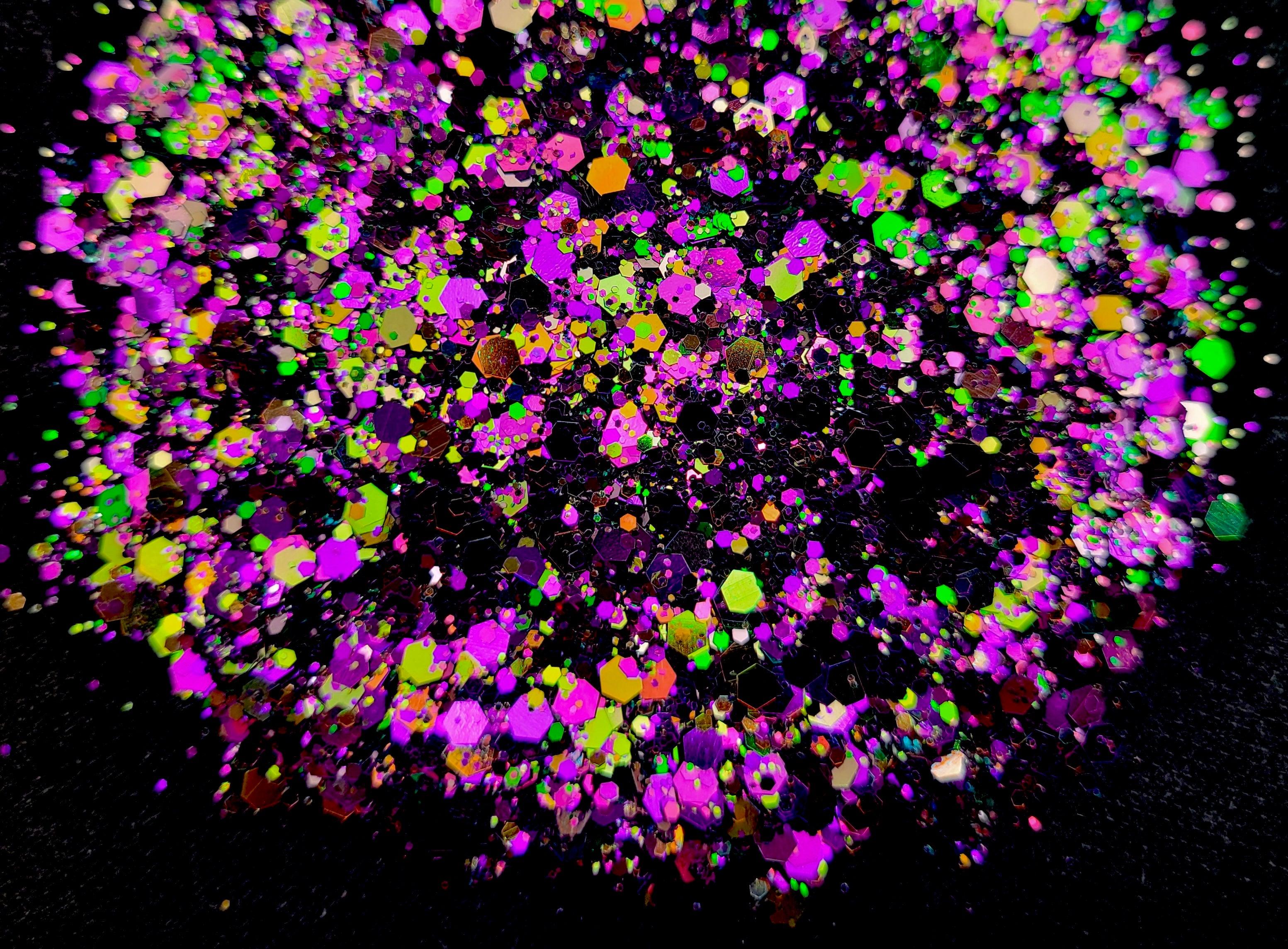 Cerberus - Glitter Bag 10g - Designed with a Twist - Top quality silicone molds made in the UK.