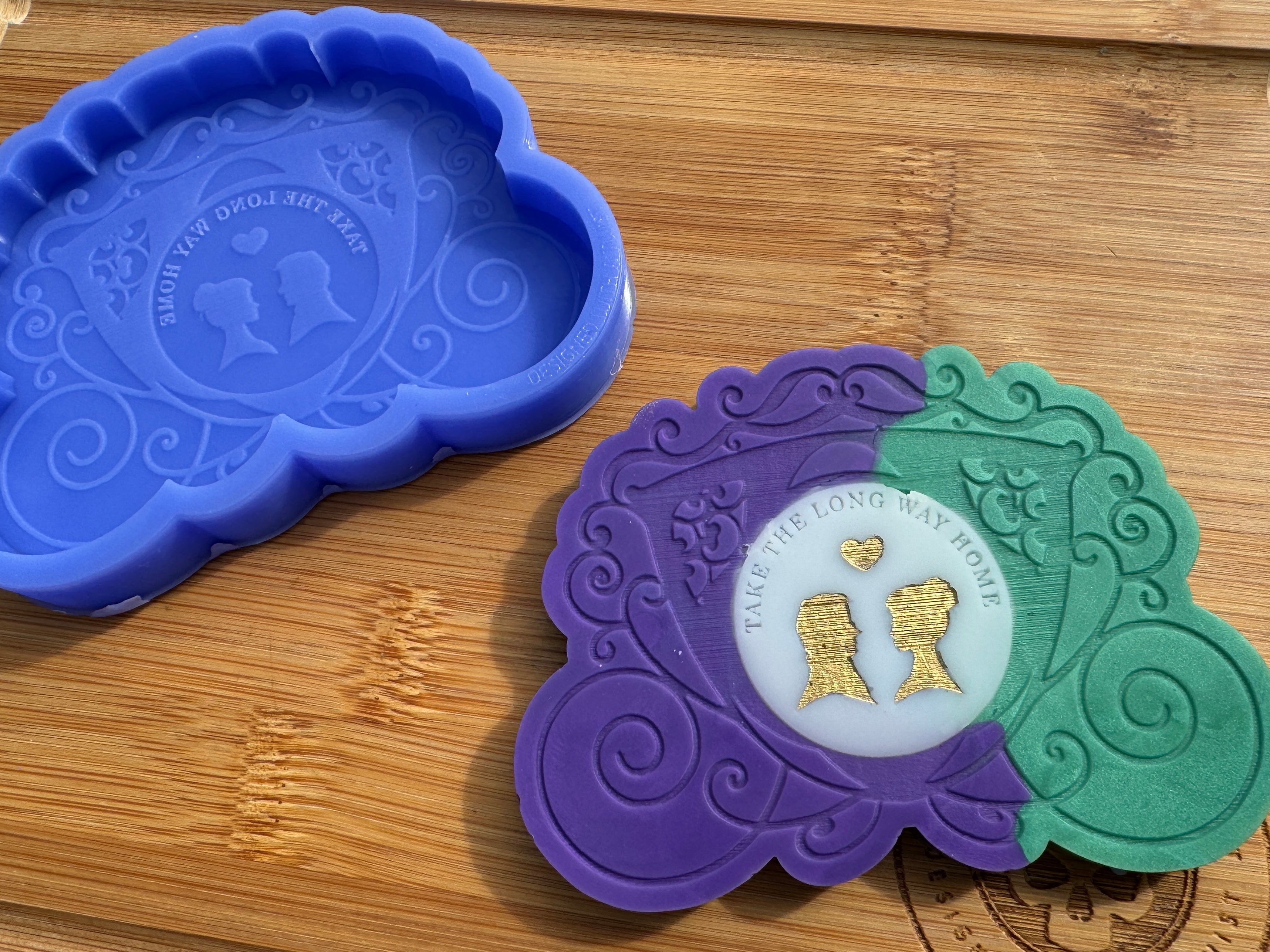 Lovers Carriage Silicone Mold