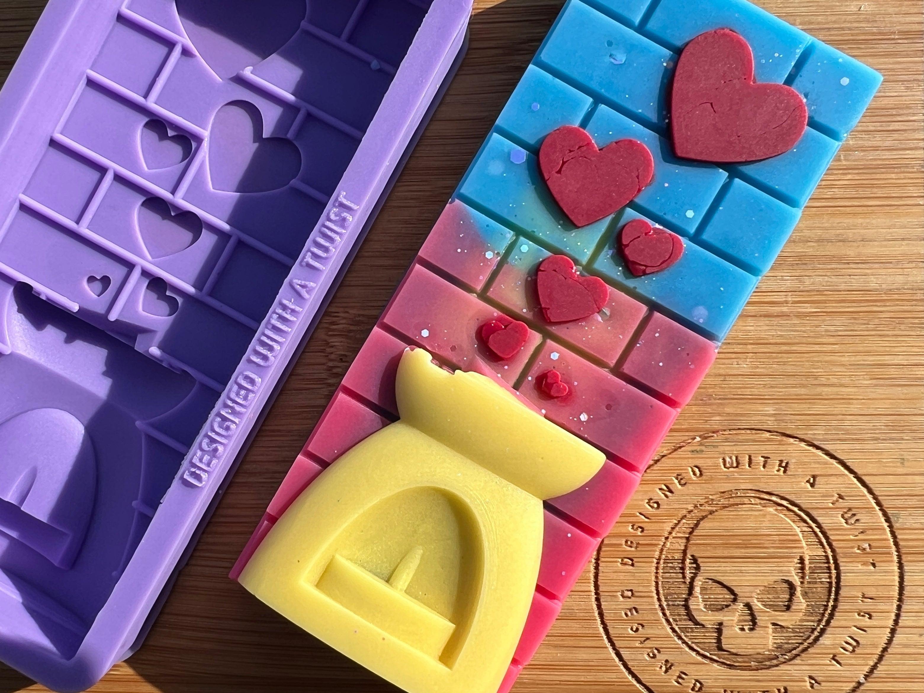 Burner Snapbar Silicone Mold - Designed with a Twist - Top quality silicone molds made in the UK.