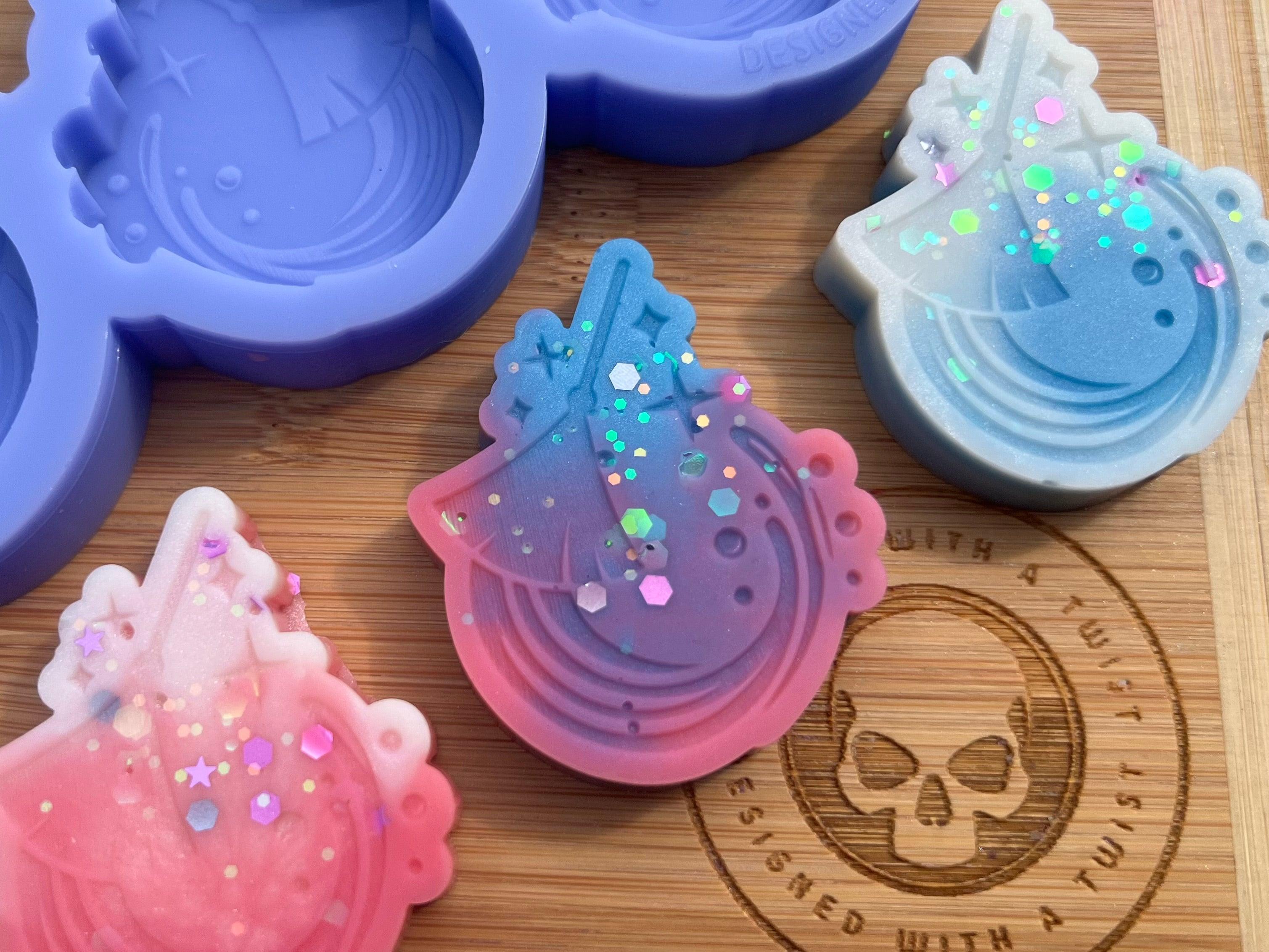 Cleaning Mop Wax Melt Silicone Mold - Designed with a Twist - Top quality silicone molds made in the UK.
