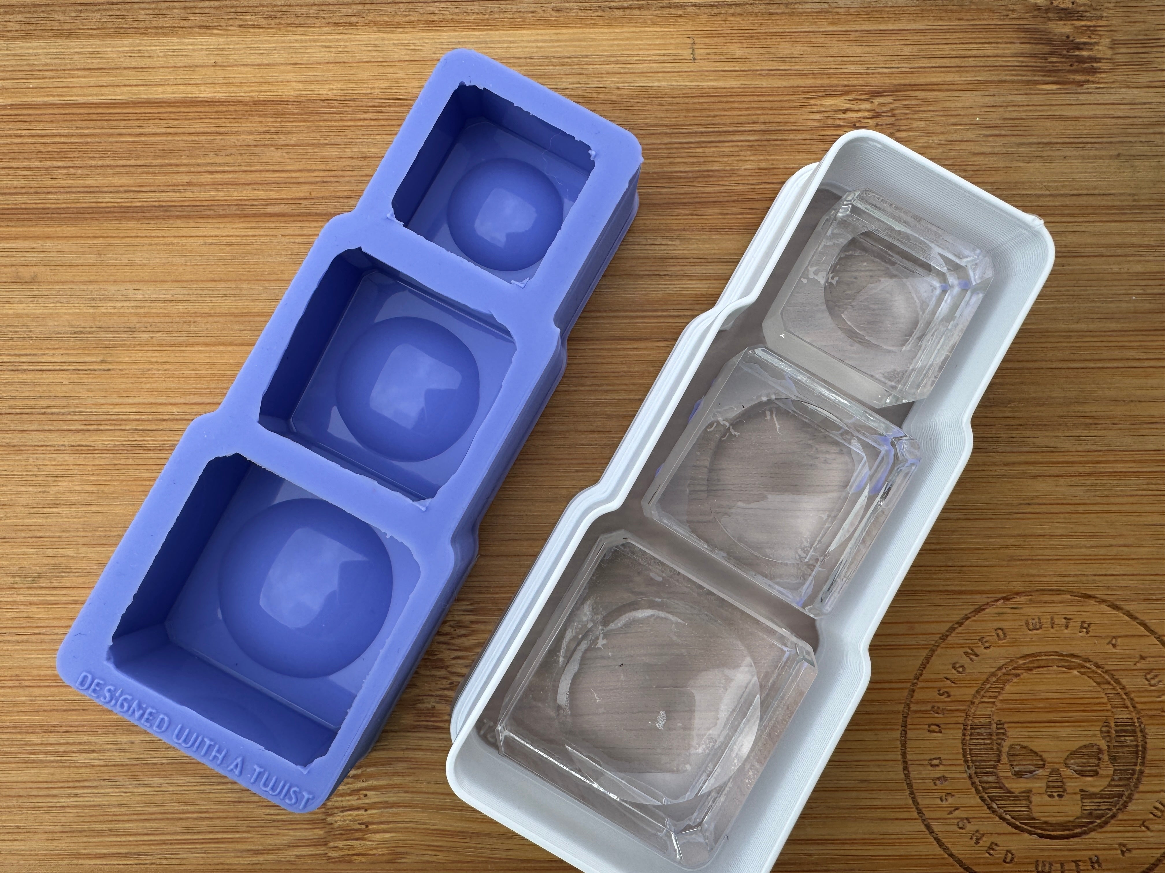 Sphere Stand Silicone Trio Mold