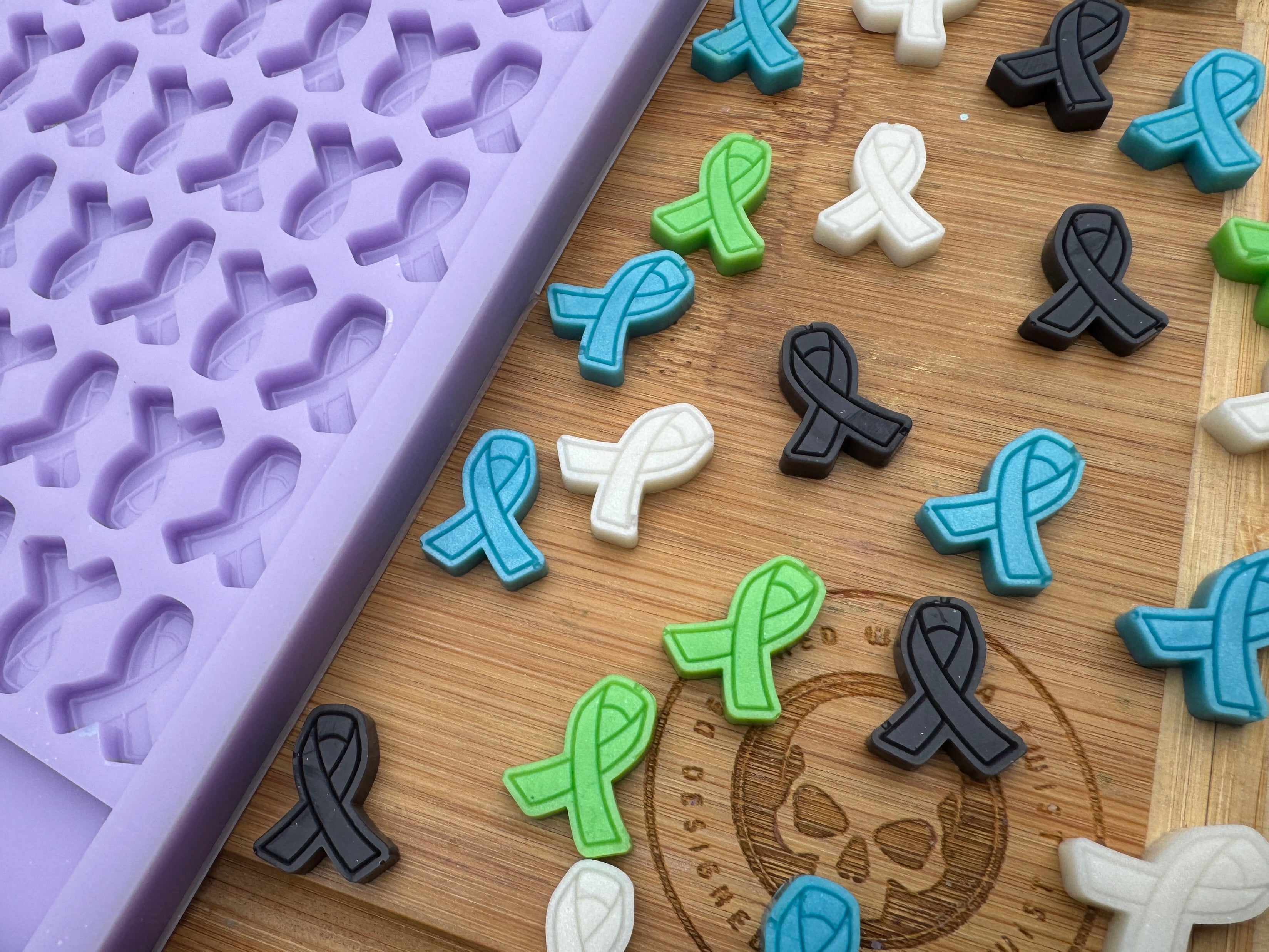 Awareness Ribbon Scrape n Scoop Silicone Mold