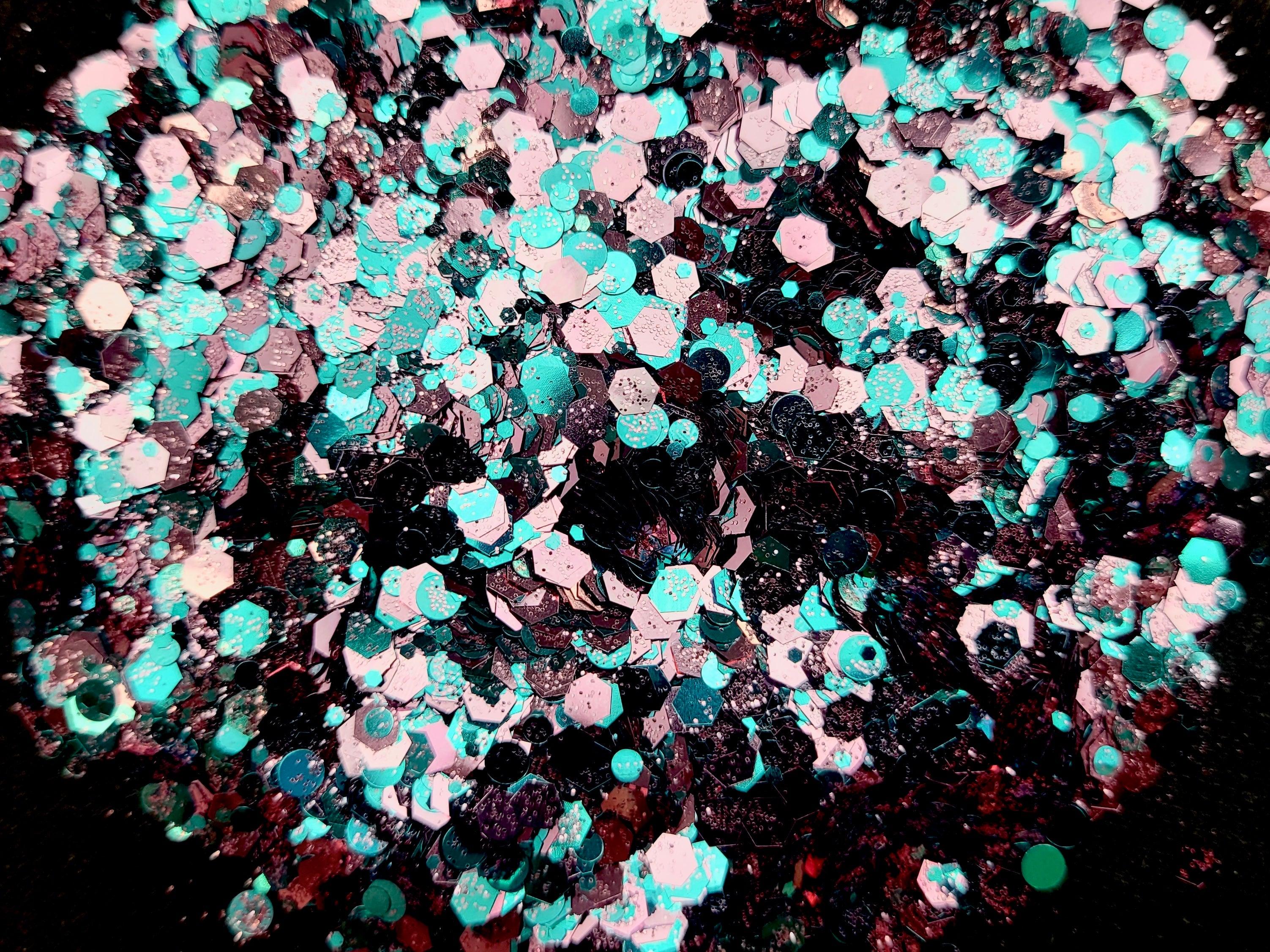 Elegant - Glitter Bag 10g - Designed with a Twist - Top quality silicone molds made in the UK.