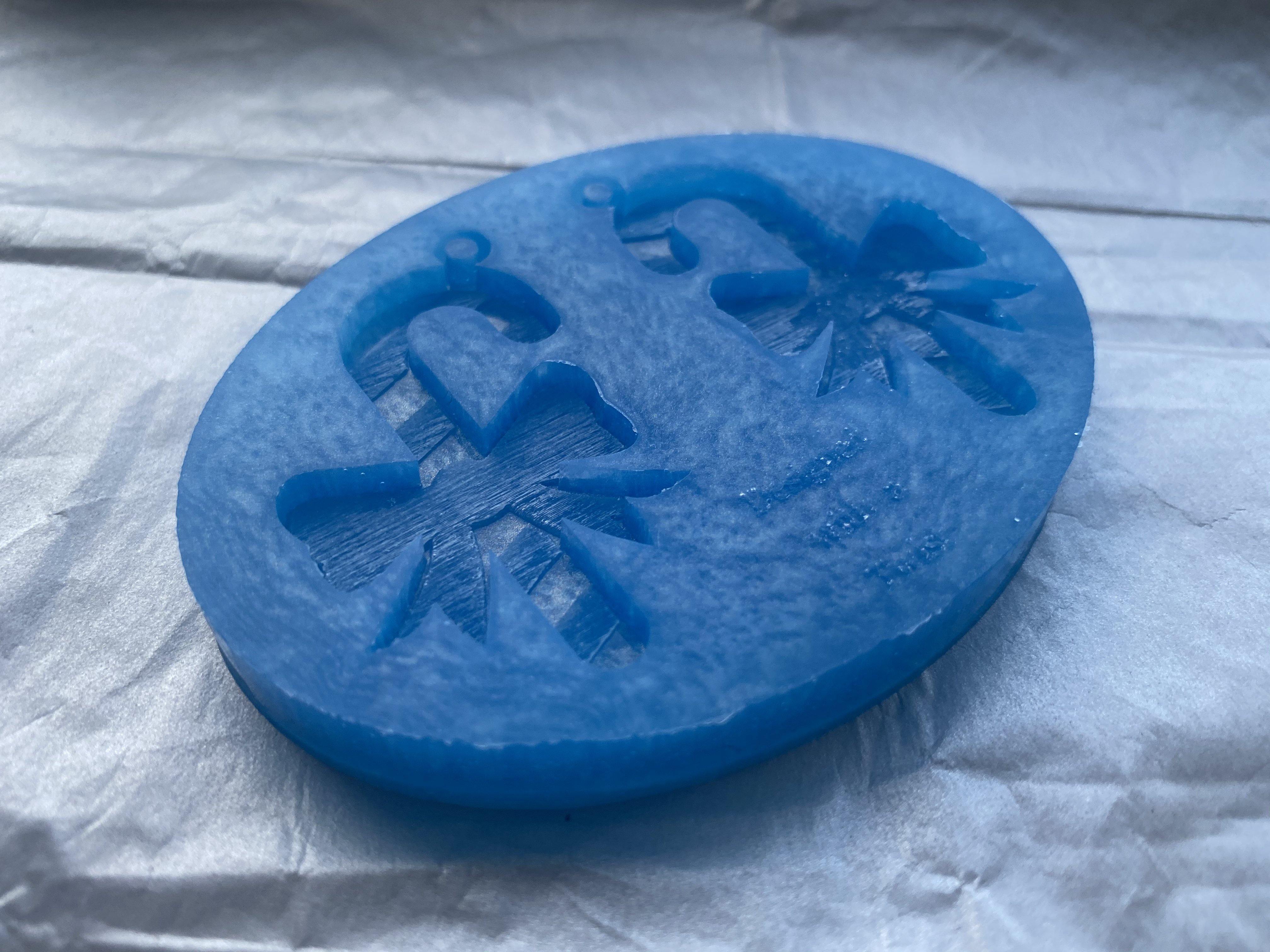 Candy Cane Earring Silicone Mold - Designed with a Twist - Top quality silicone molds made in the UK.