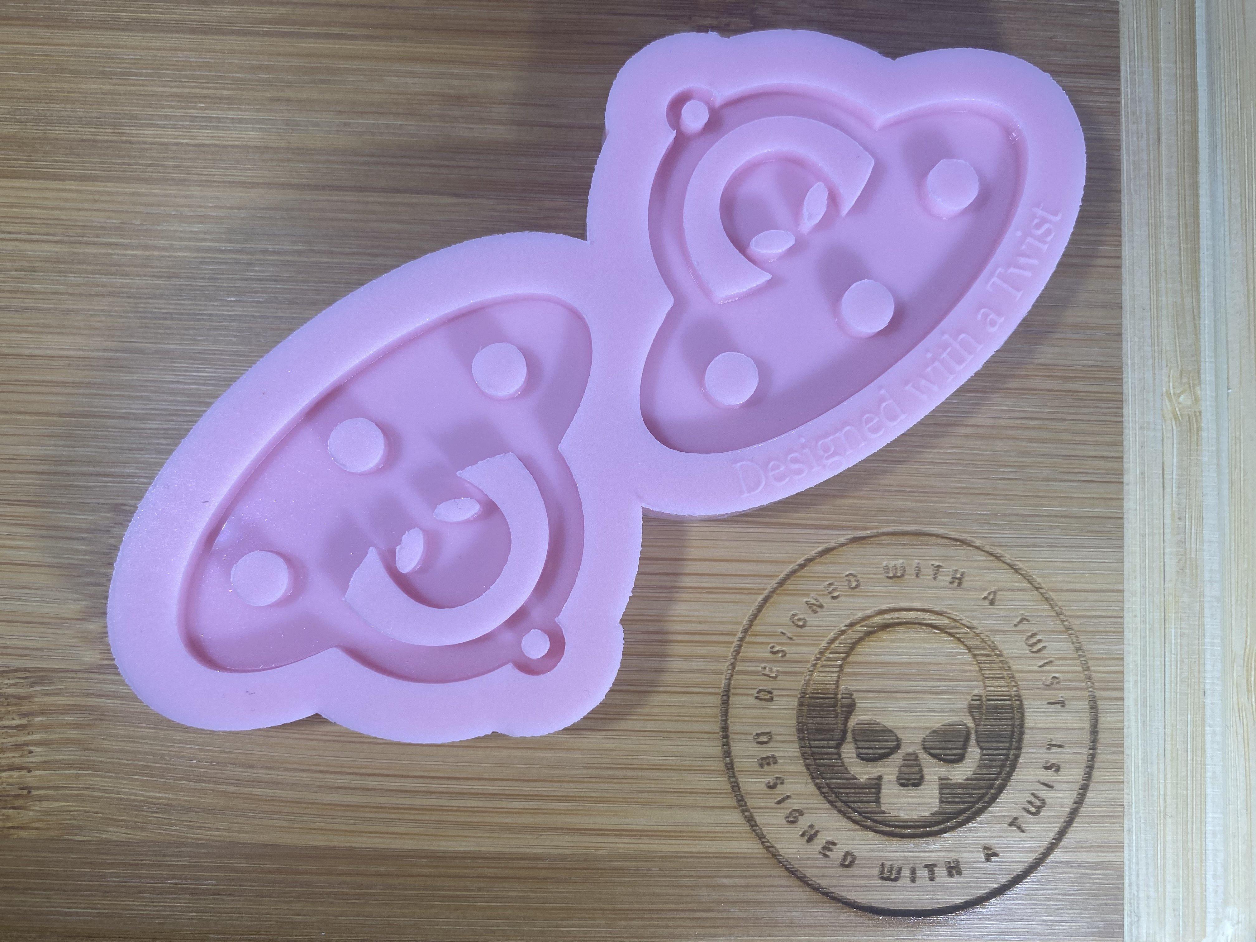 Spaceship Earring Silicone Mold - Designed with a Twist - Top quality silicone molds made in the UK.