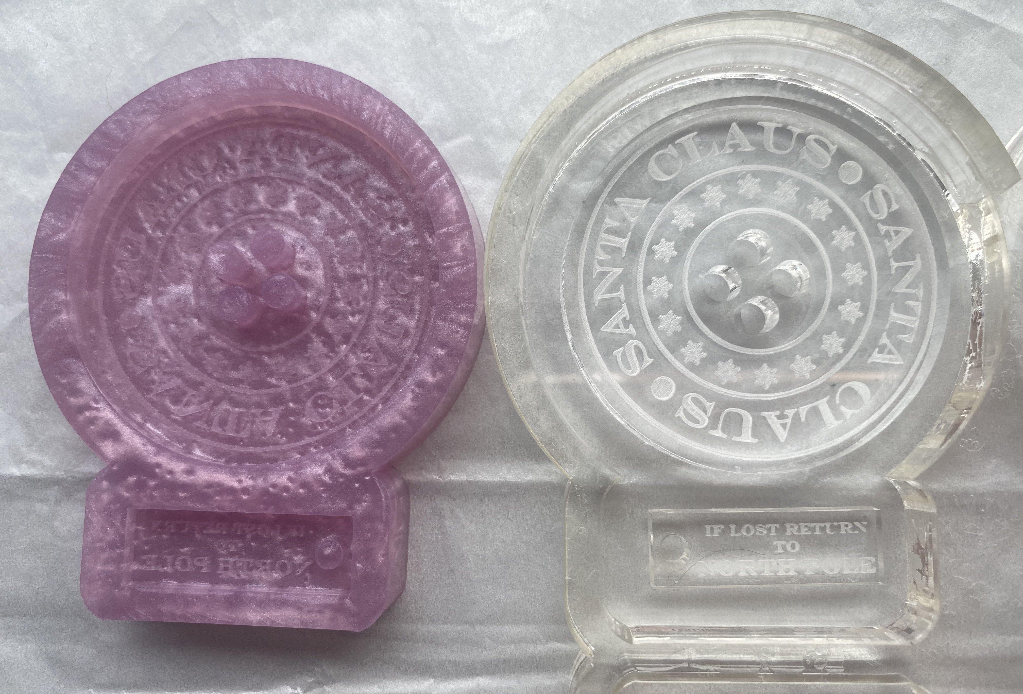 Santa Button Silicone Mold - Designed with a Twist - Top quality silicone molds made in the UK.