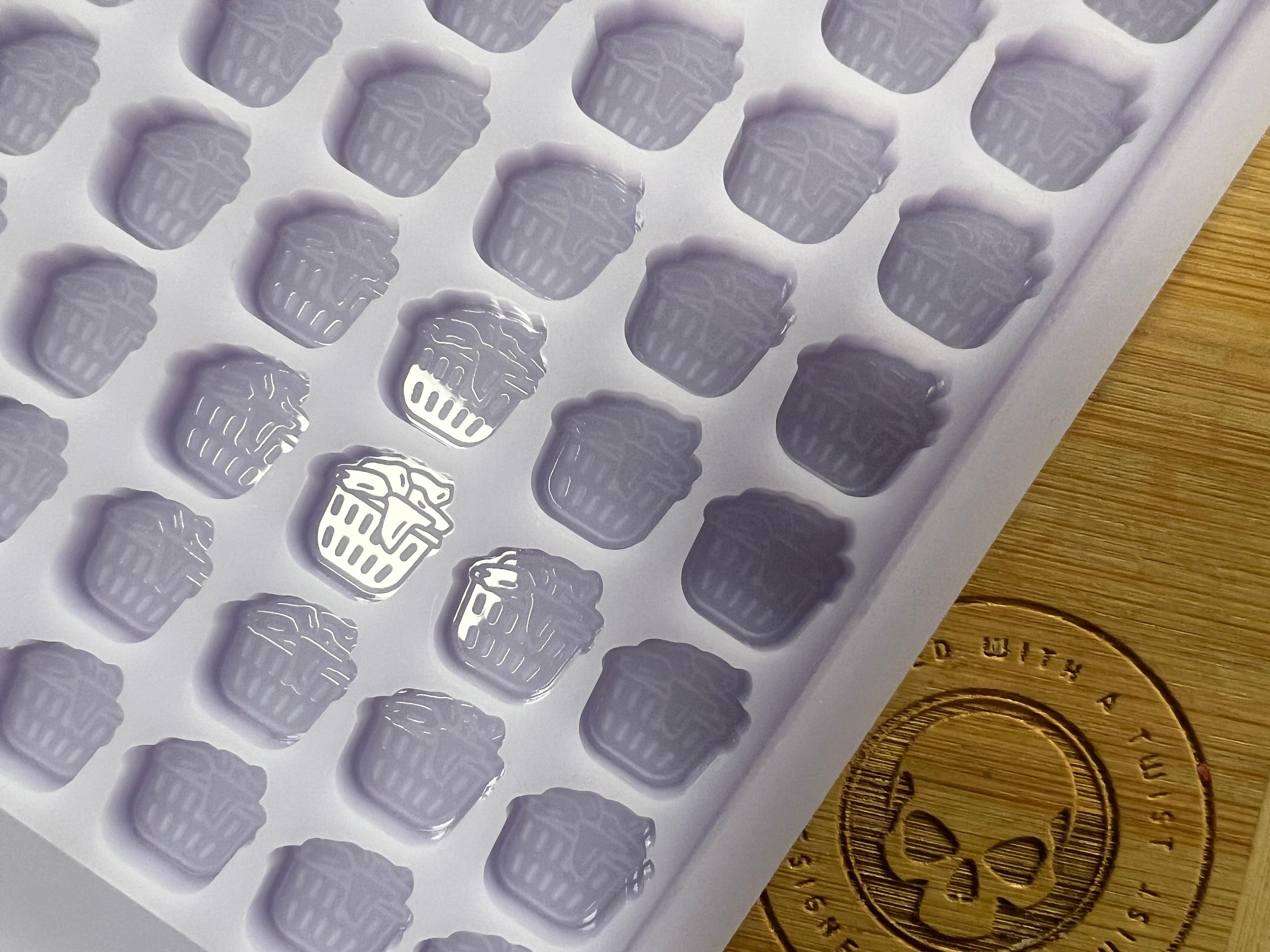 Laundry Basket Scrape n Scoop Wax Tray Silicone Mold - Designed with a Twist - Top quality silicone molds made in the UK.