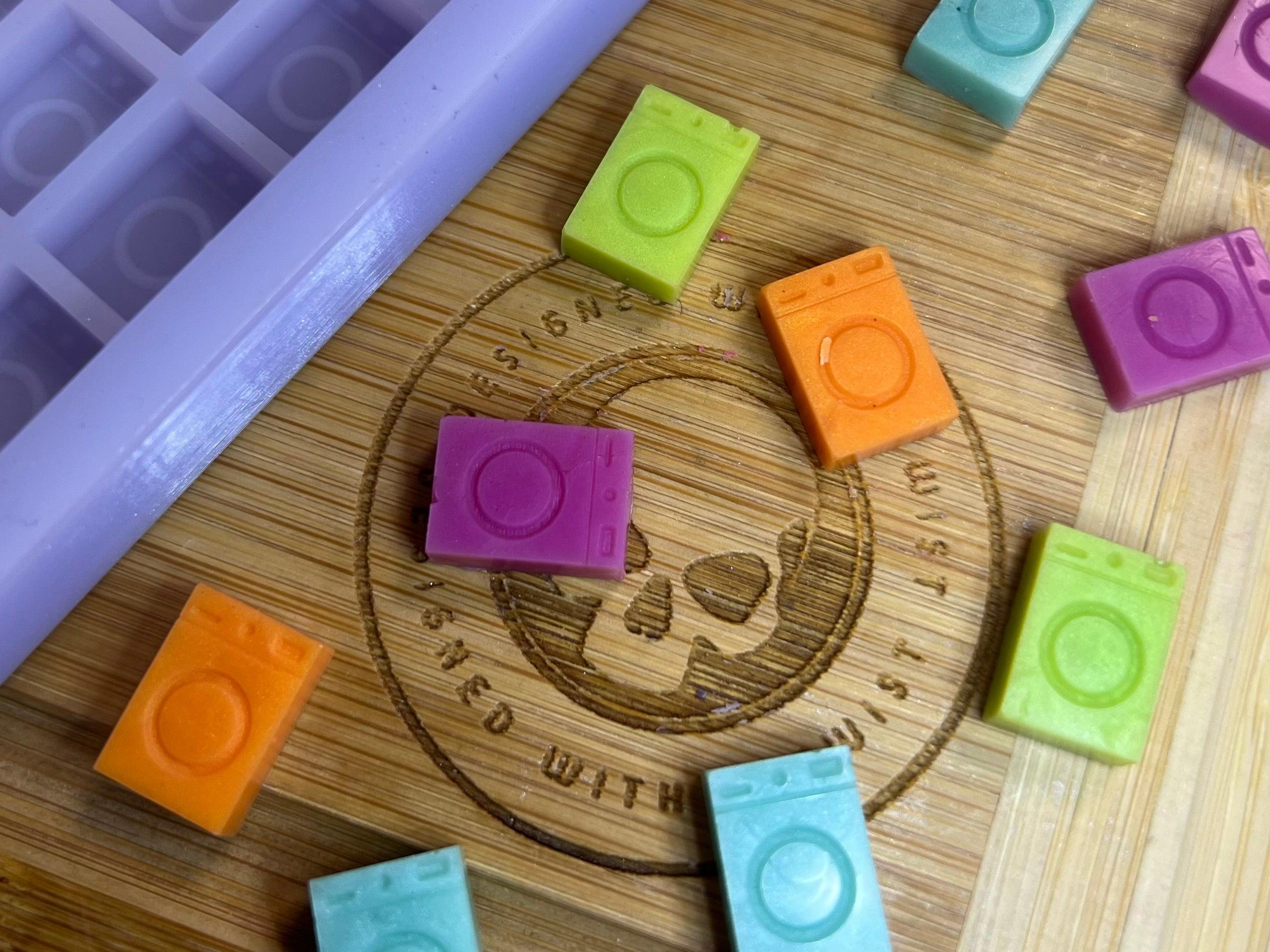 Washing Machine Scrape n Scoop Wax Tray Silicone Mold - Designed with a Twist - Top quality silicone molds made in the UK.