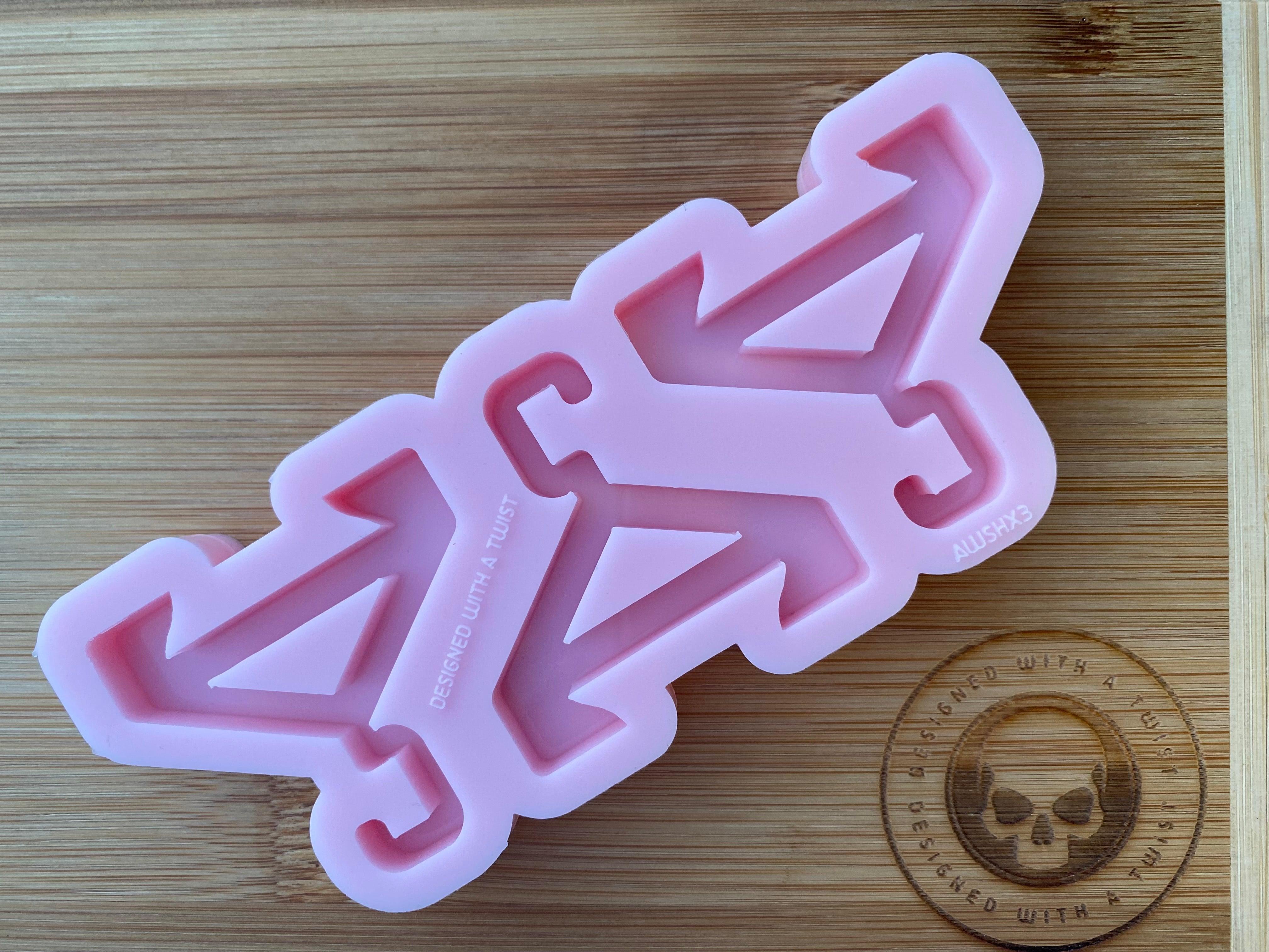 Earring and Jewellery Hanger Silicone Mold. Modular Mold - Designed with a Twist - Top quality silicone molds made in the UK.