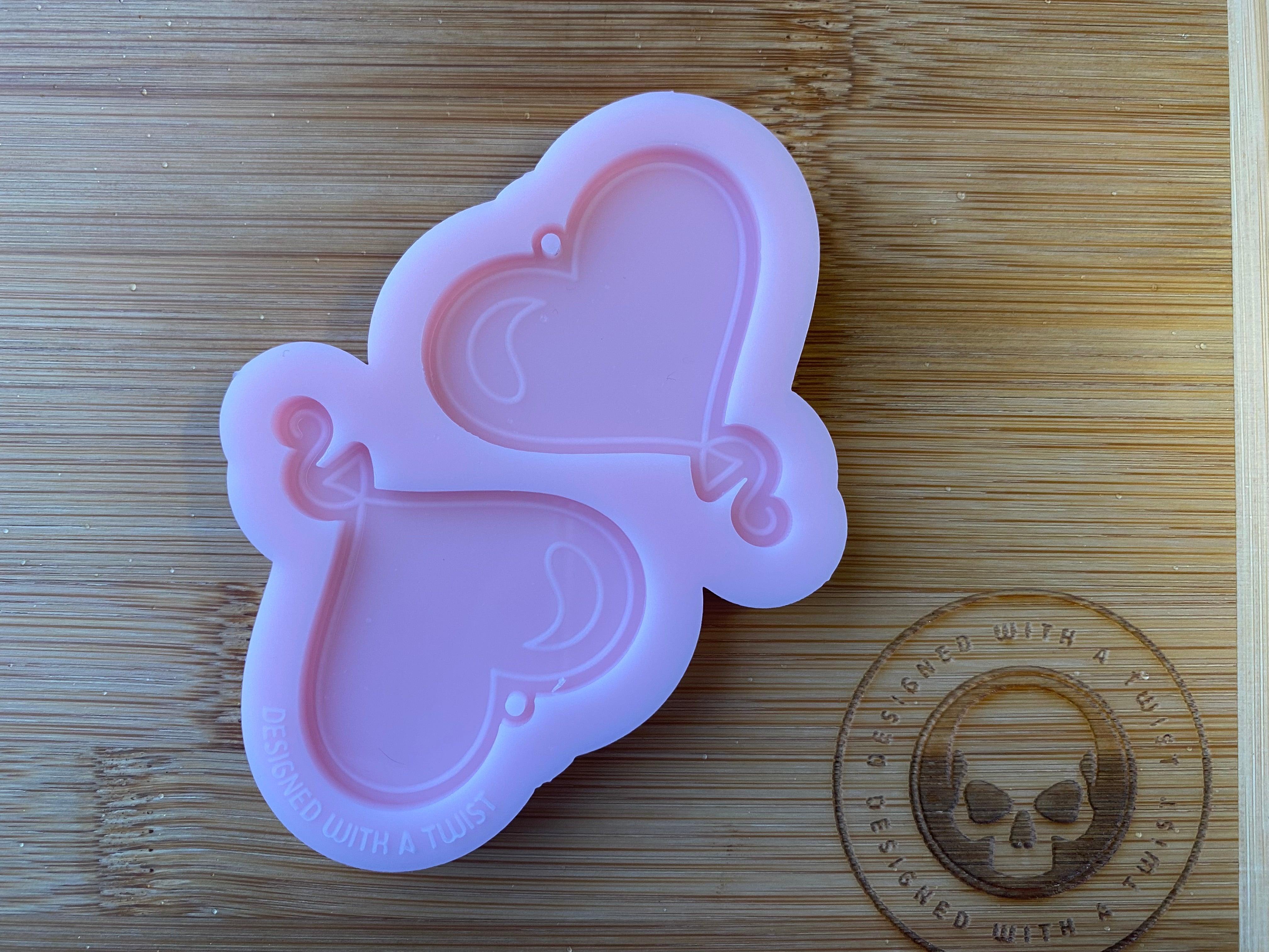 Balloon Heart Earring Silicone Mold - Designed with a Twist - Top quality silicone molds made in the UK.