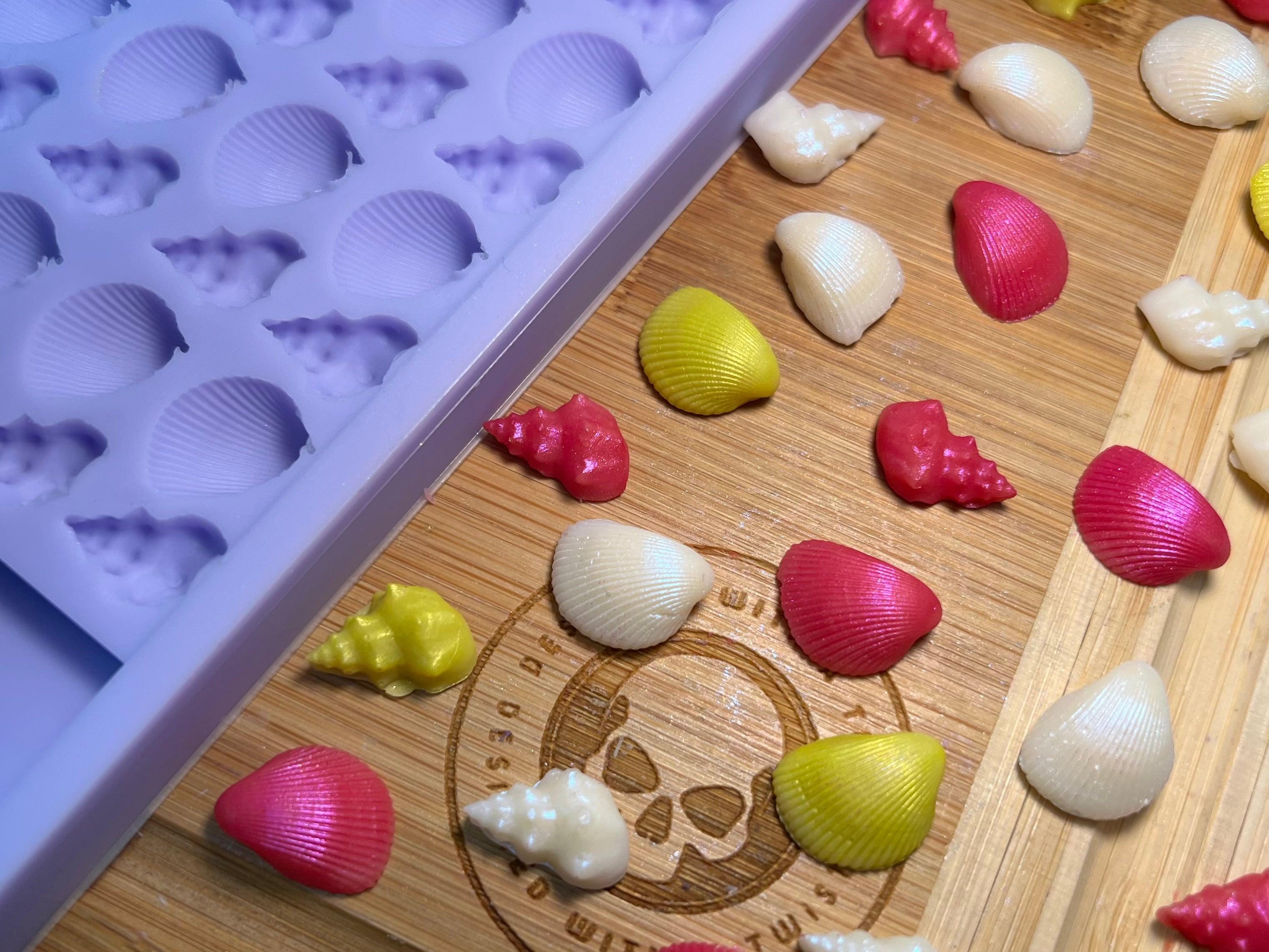 Seashell Scrape n Scoop Wax Silicone Mold - Designed with a Twist - Top quality silicone molds made in the UK.