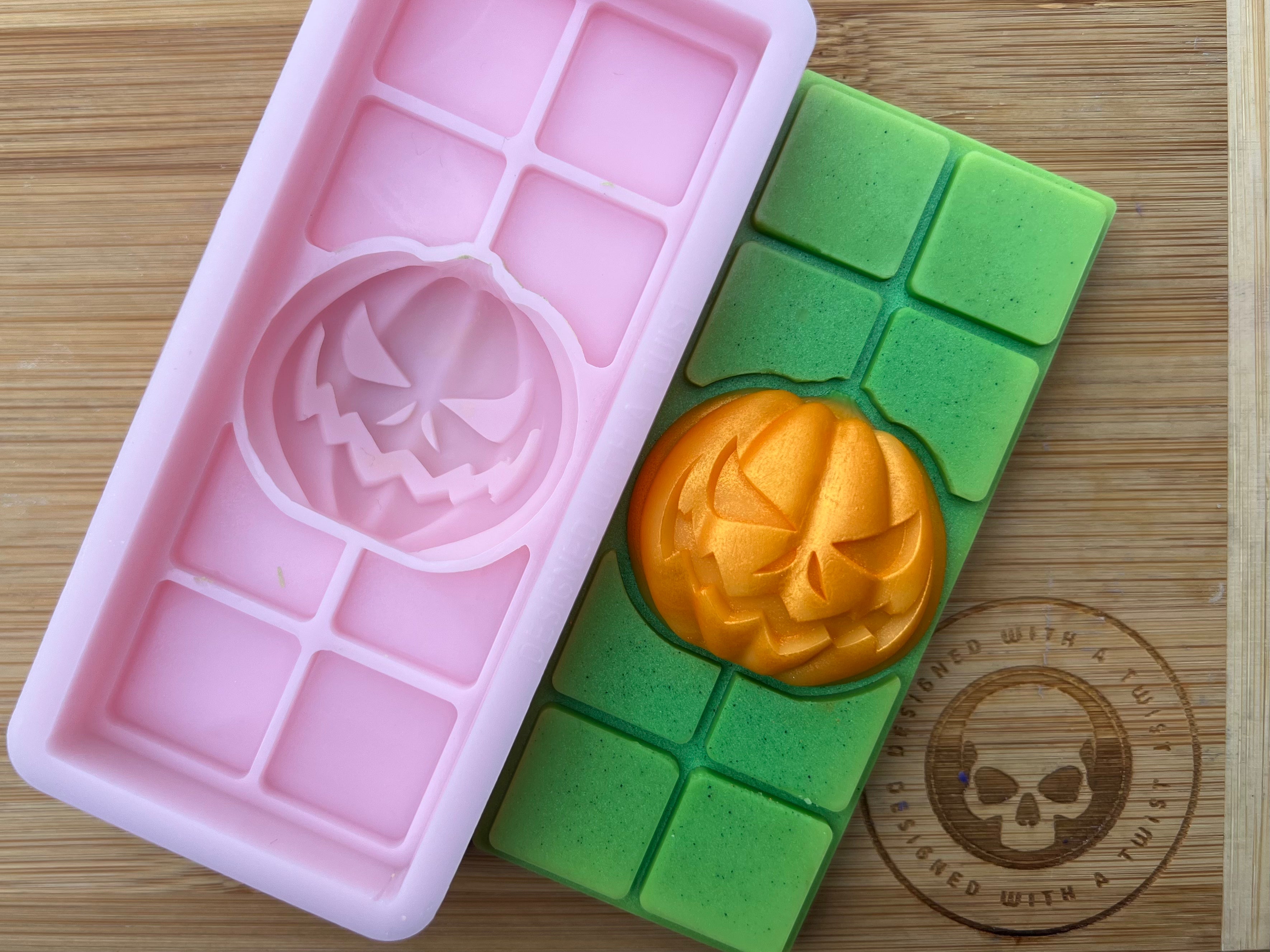 3d Pumpkin Snapbar Silicone Mold - Designed with a Twist - Top quality silicone molds made in the UK.