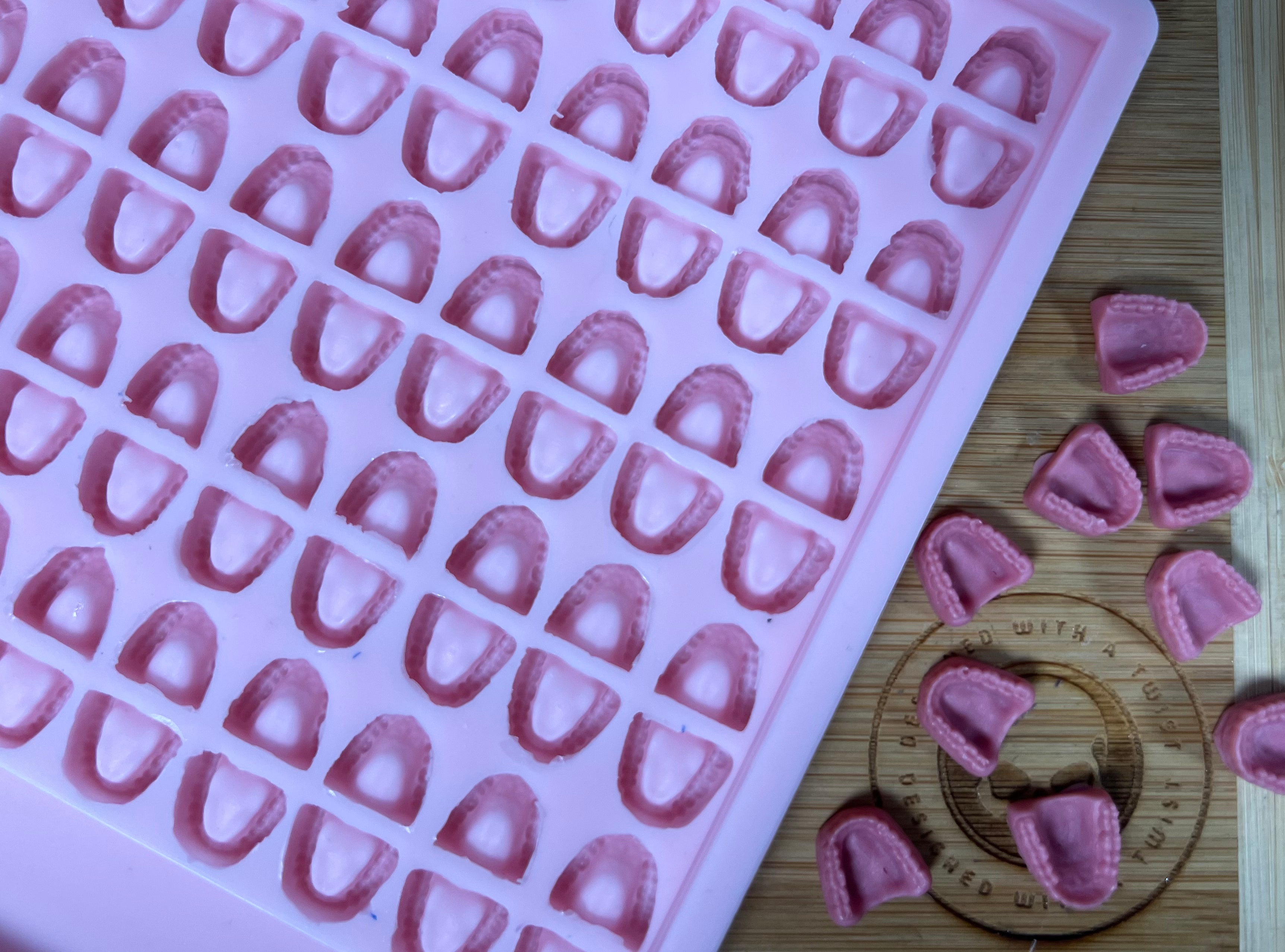 3d False Teeth Scrape n Scoop Wax Silicone Mold - Designed with a Twist - Top quality silicone molds made in the UK.