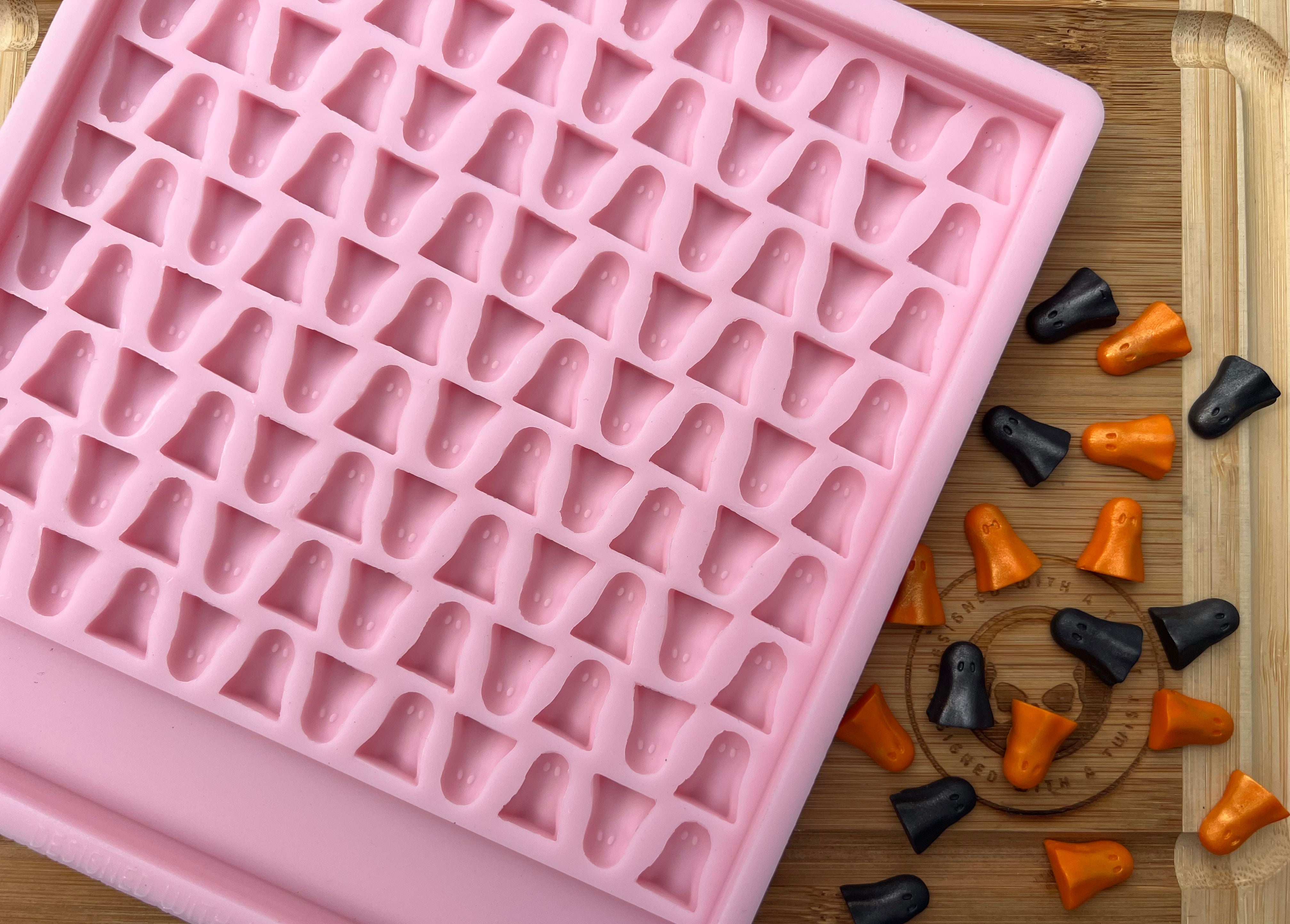 3d Ghost Scrape n Scoop Wax Silicone Mold - Designed with a Twist - Top quality silicone molds made in the UK.