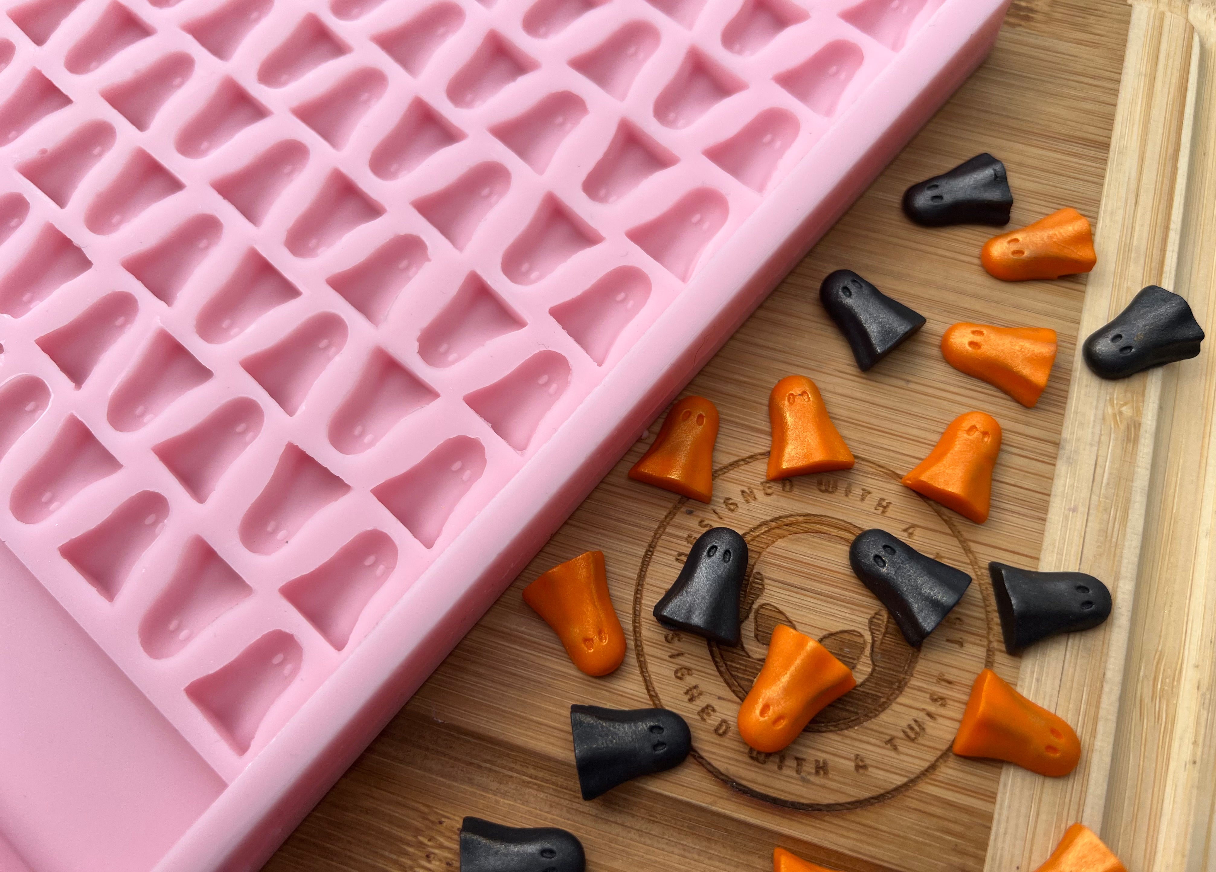 3d Ghost Scrape n Scoop Wax Silicone Mold - Designed with a Twist - Top quality silicone molds made in the UK.