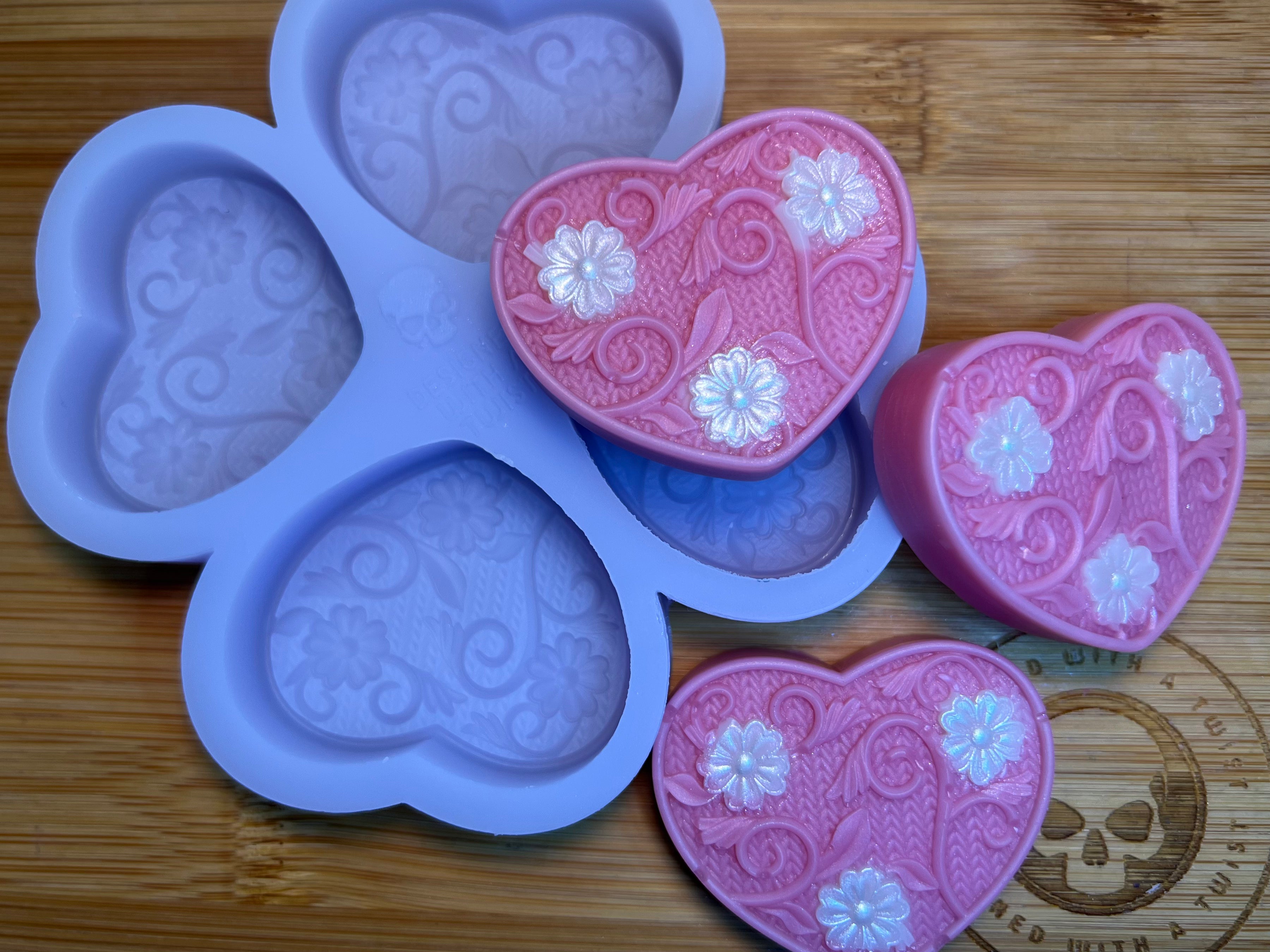 3d Flower Heart Silicone Mold - Designed with a Twist - Top quality silicone molds made in the UK.