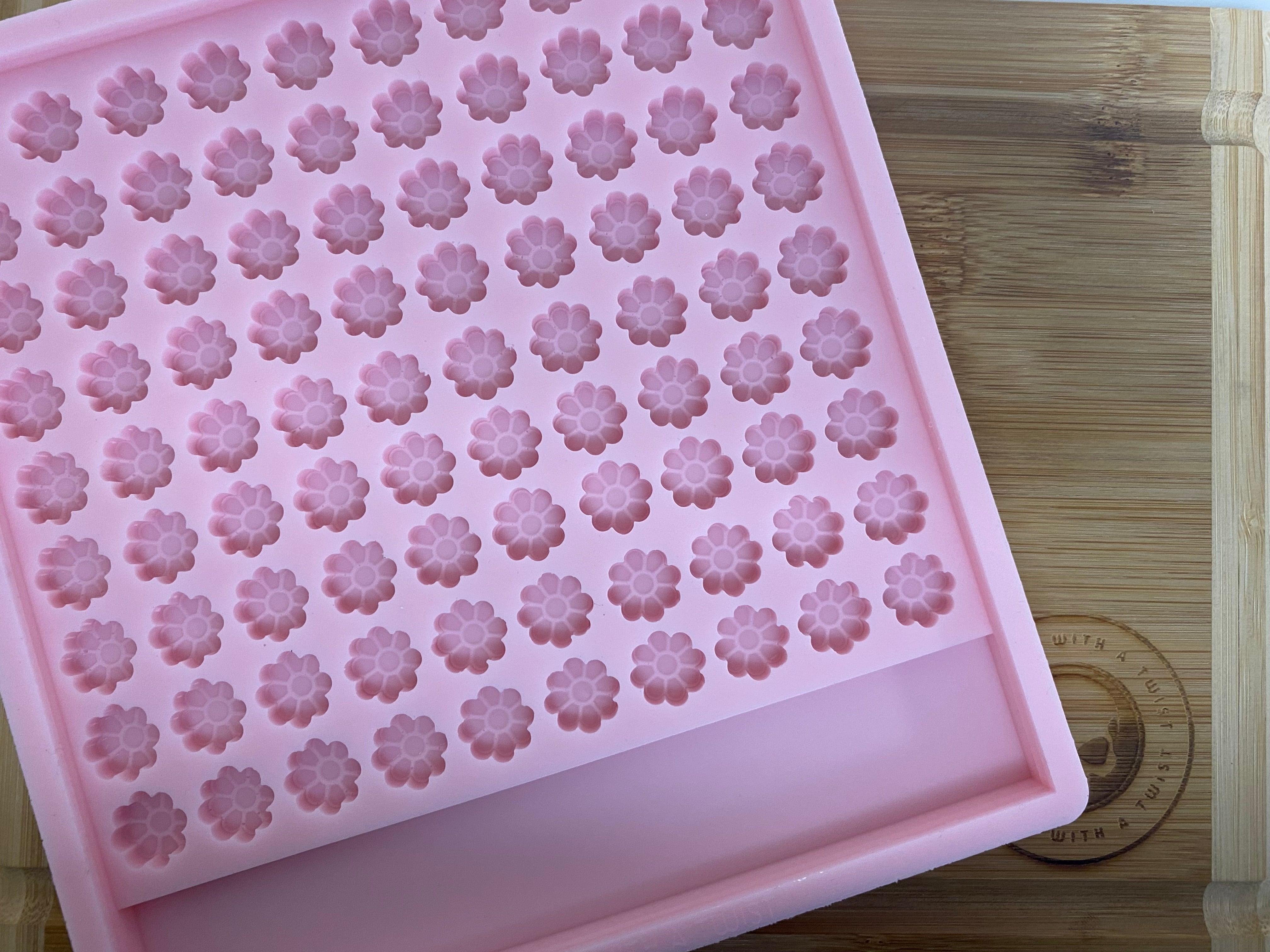Flower Scrape n Scoop Wax Tray Silicone Mold - Designed with a Twist - Top quality silicone molds made in the UK.
