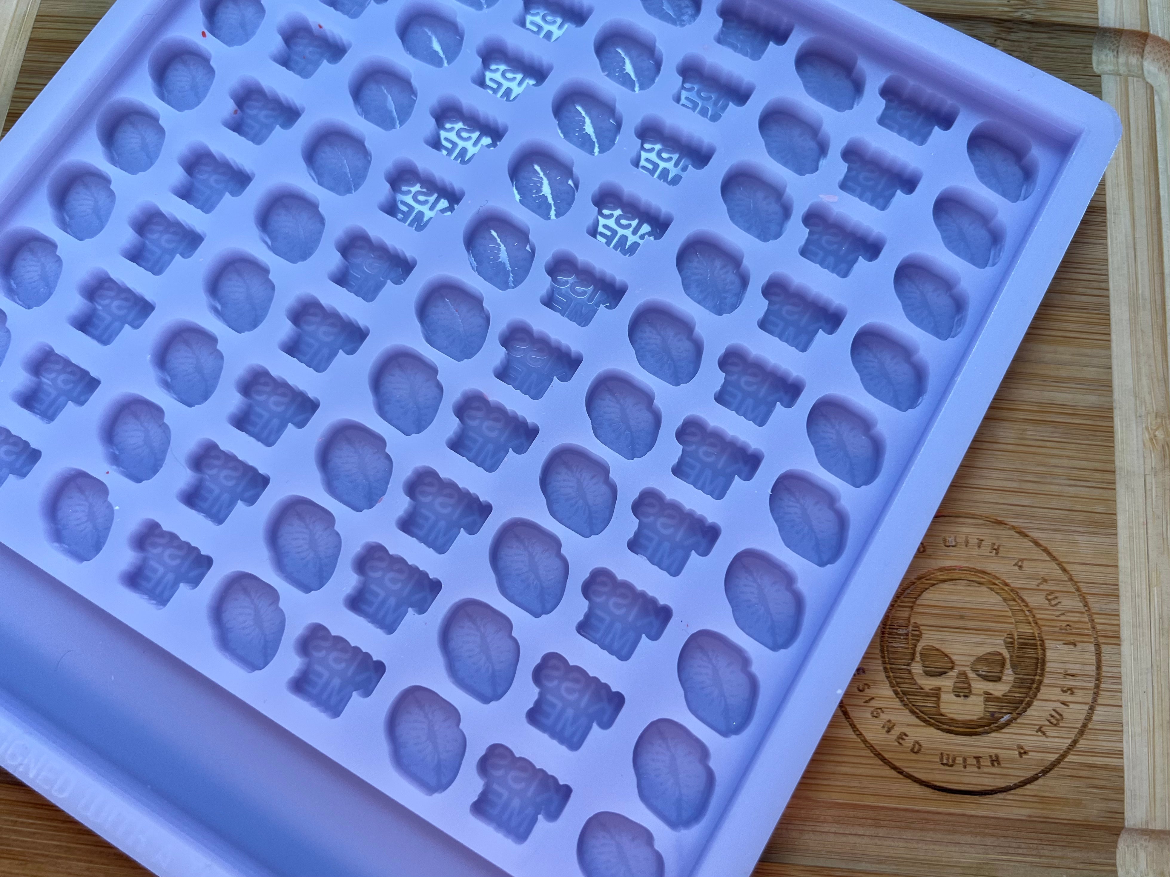 Kiss Me Scrape n Scoop Wax Tray Silicone Mold - Designed with a Twist - Top quality silicone molds made in the UK.