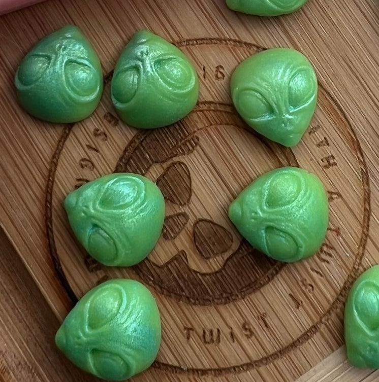 Mini Alien Stud Earring Silicone Mold - Designed with a Twist - Top quality silicone molds made in the UK.