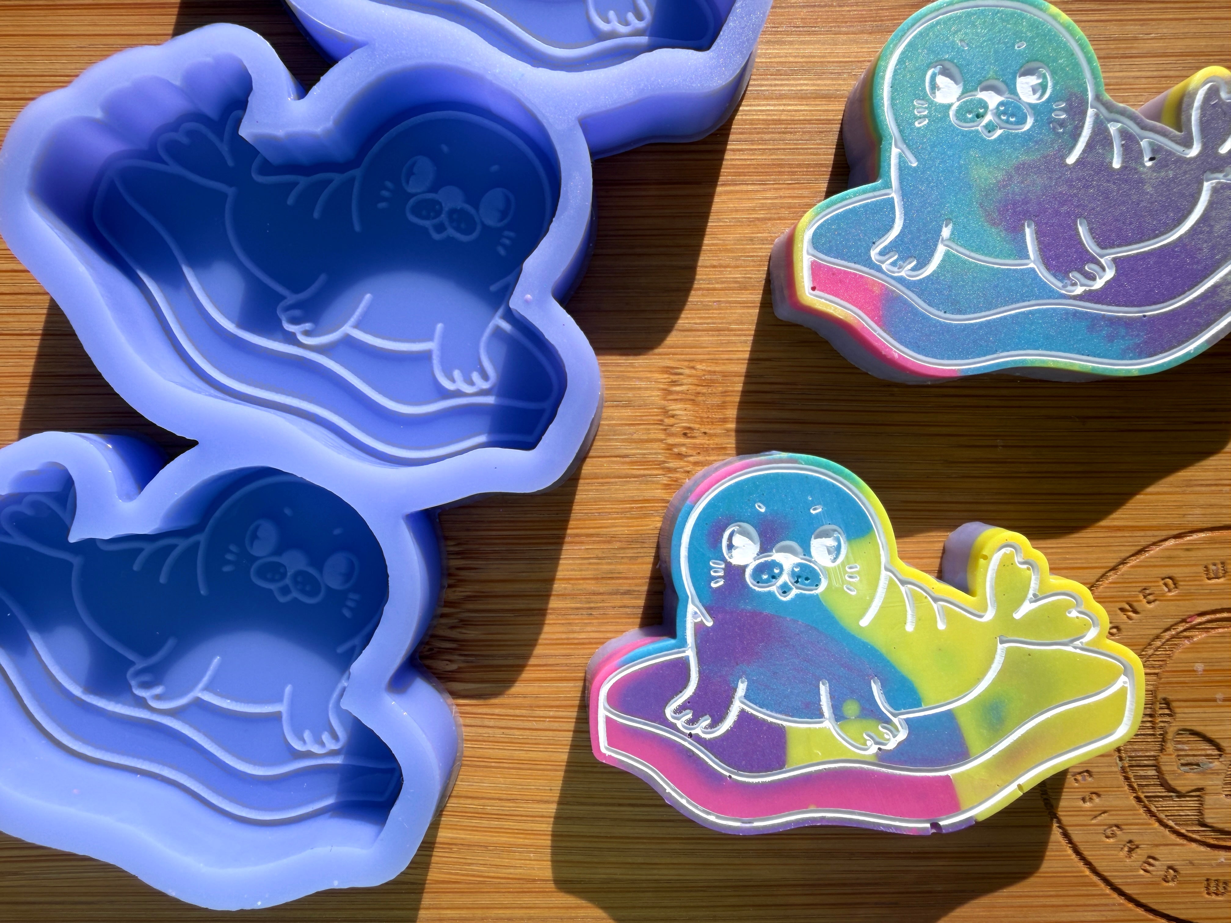 Seal Silicone Trio Mold