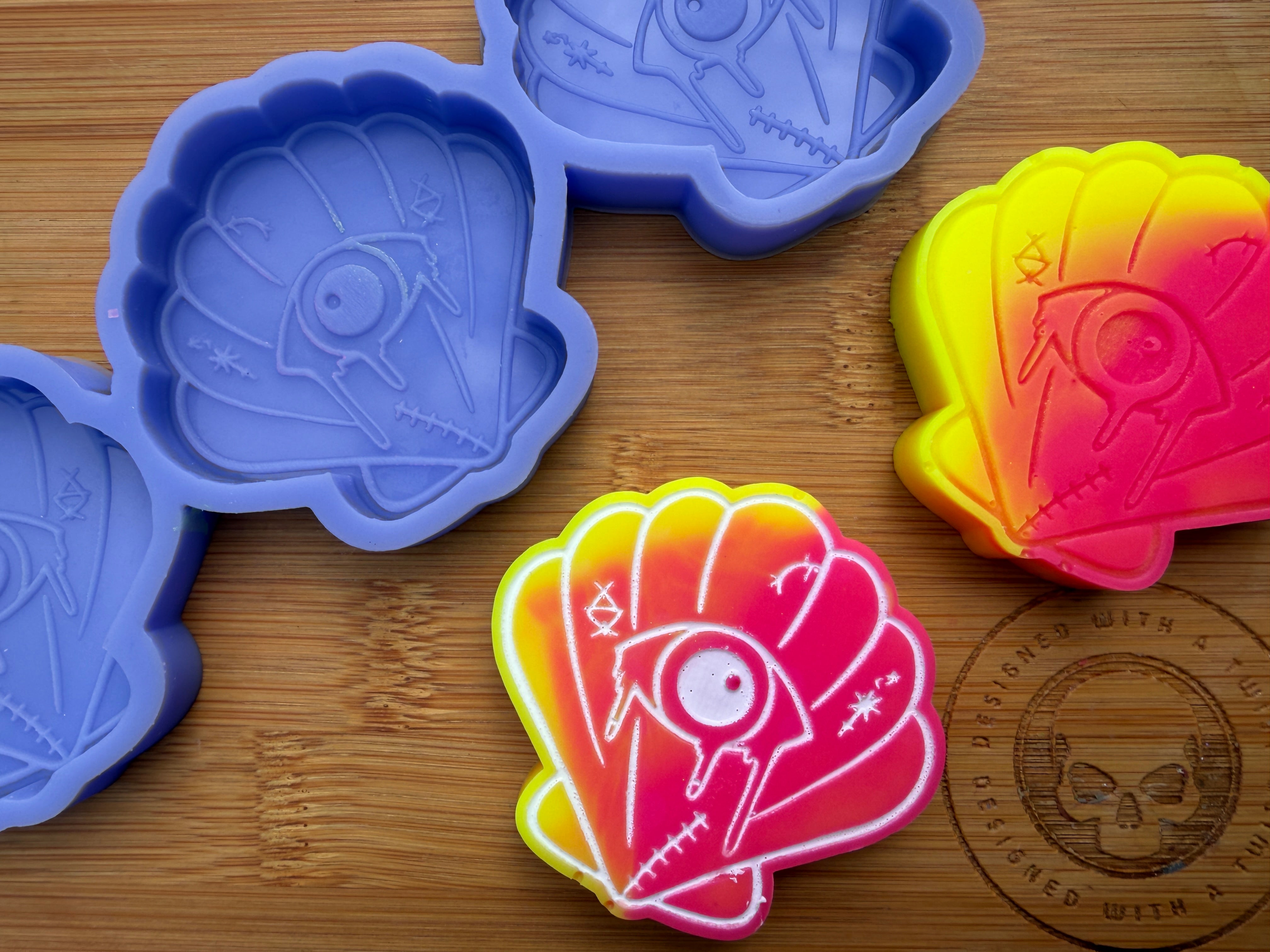 Eyeball Shell Silicone Mold - 3 Cavities