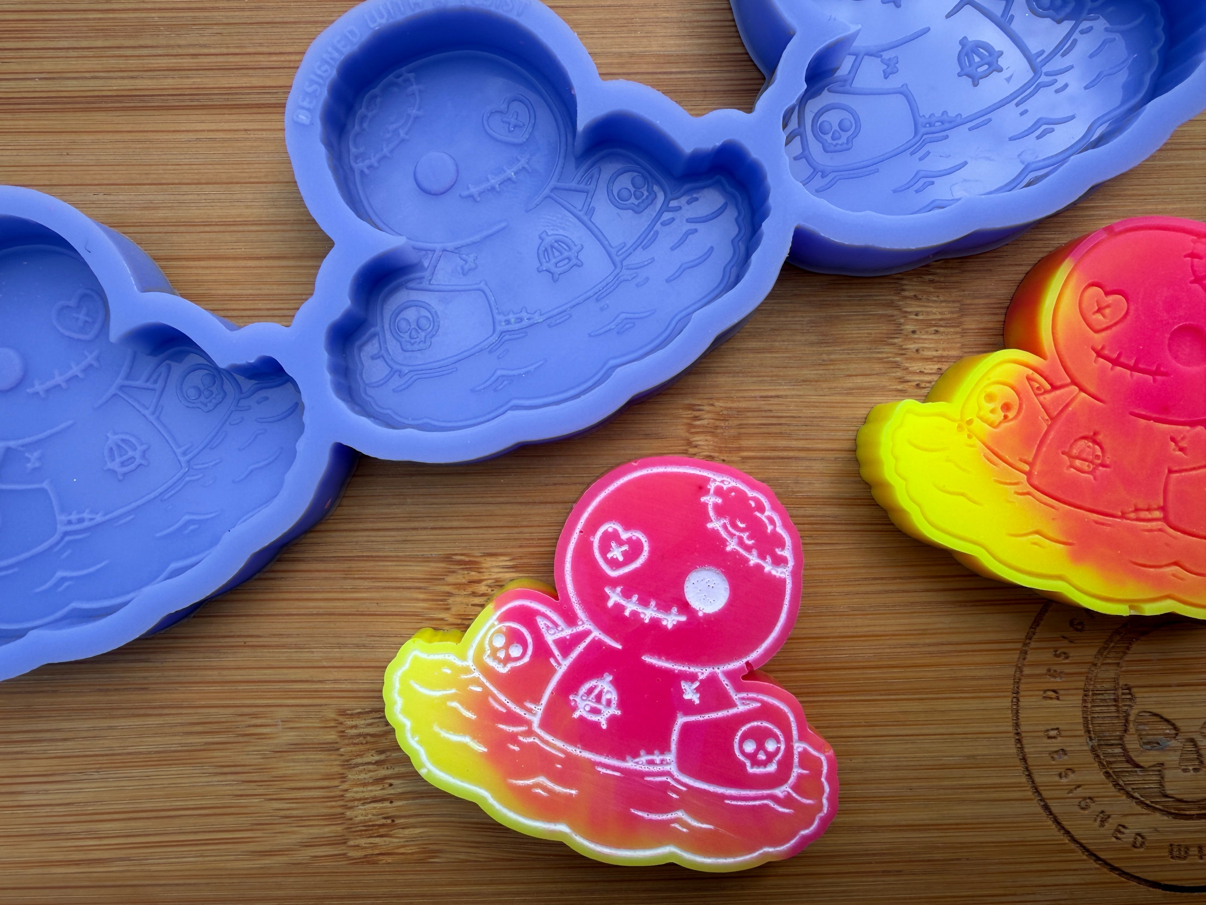 Voodoo Floatie Silicone Mold - 3 Cavities
