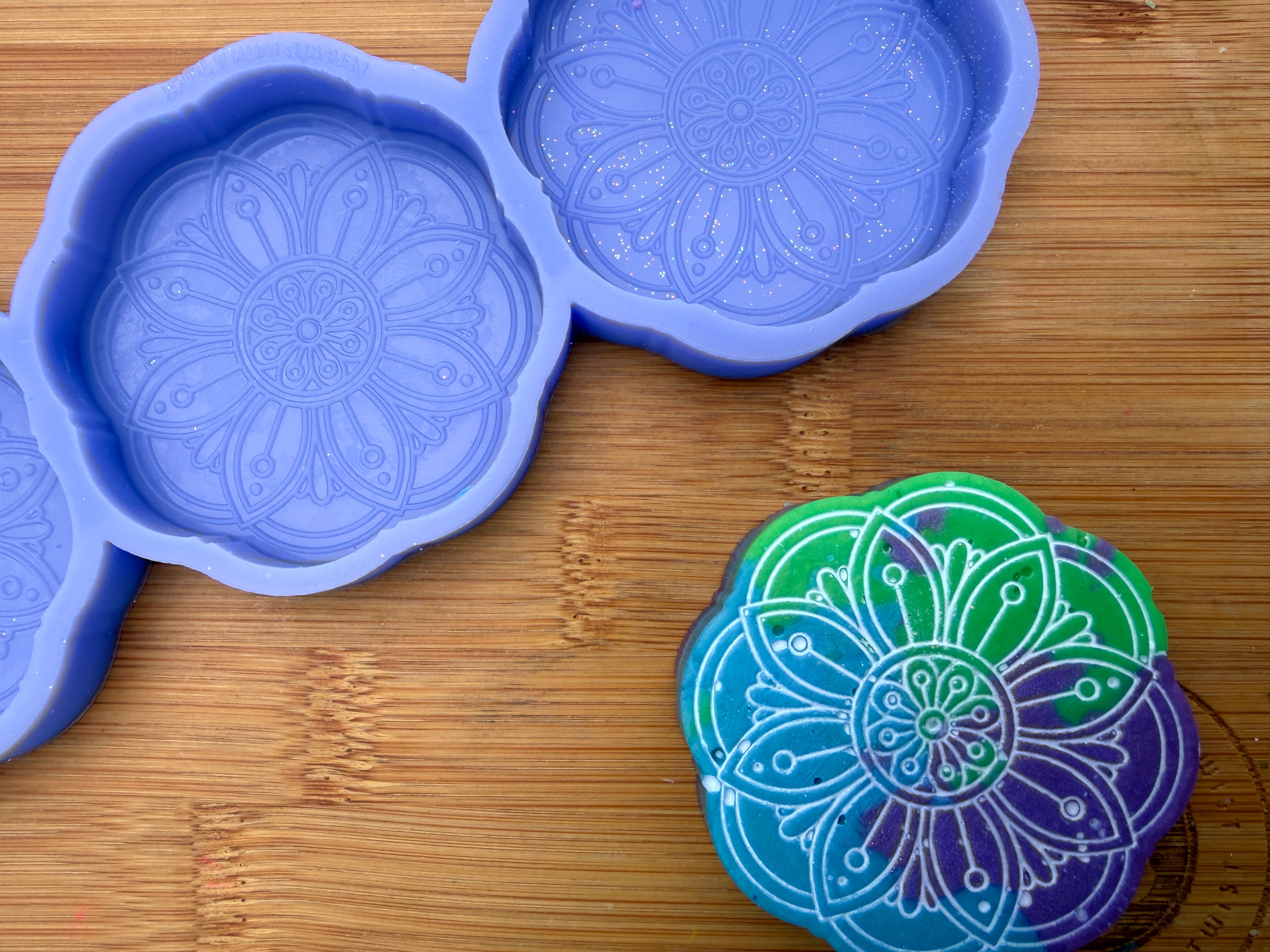 Mandala Silicone Mold - 3 Cavities
