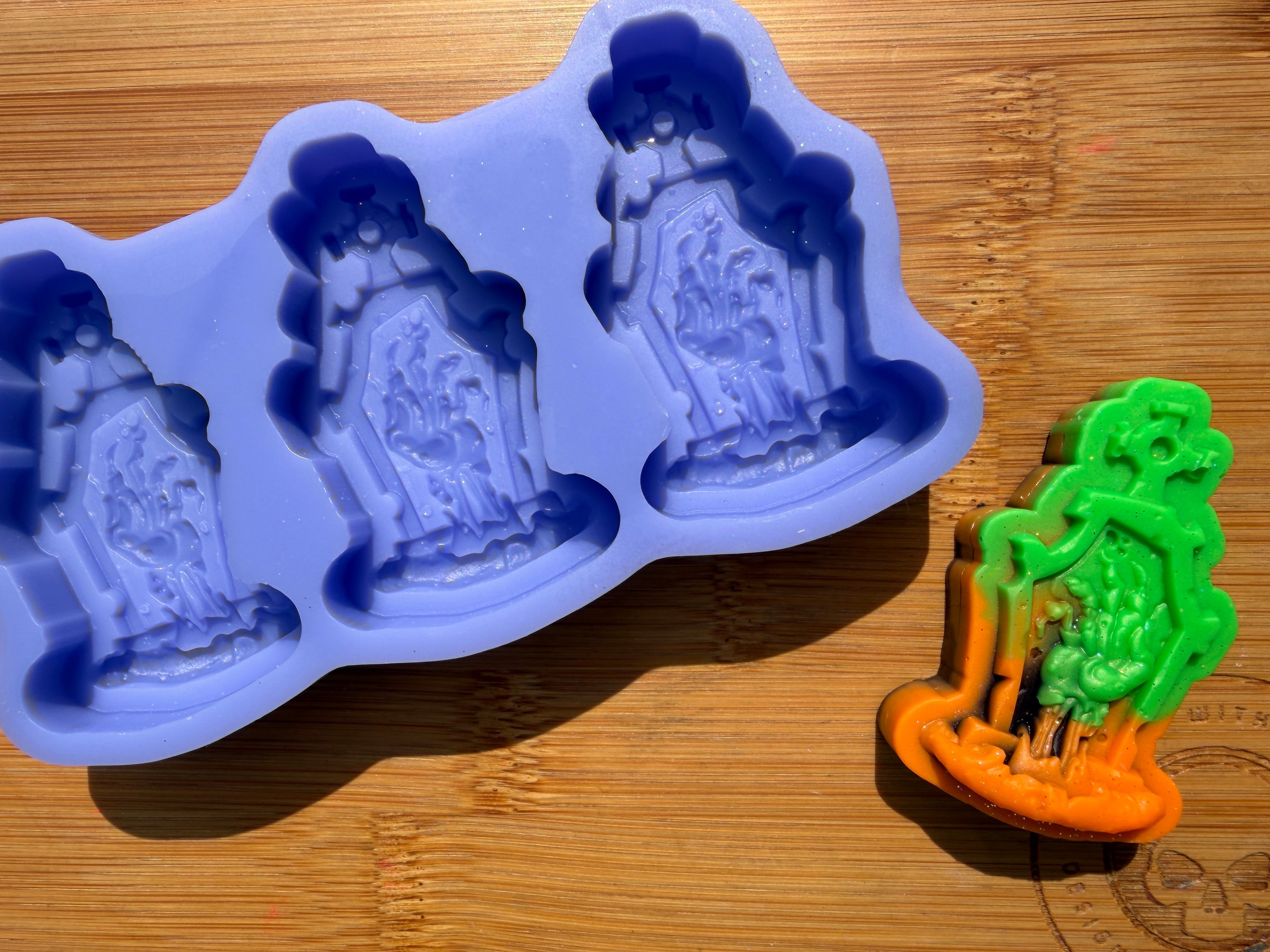 3d Zombie Hand Grave Silicone Mold - 3 Cavities