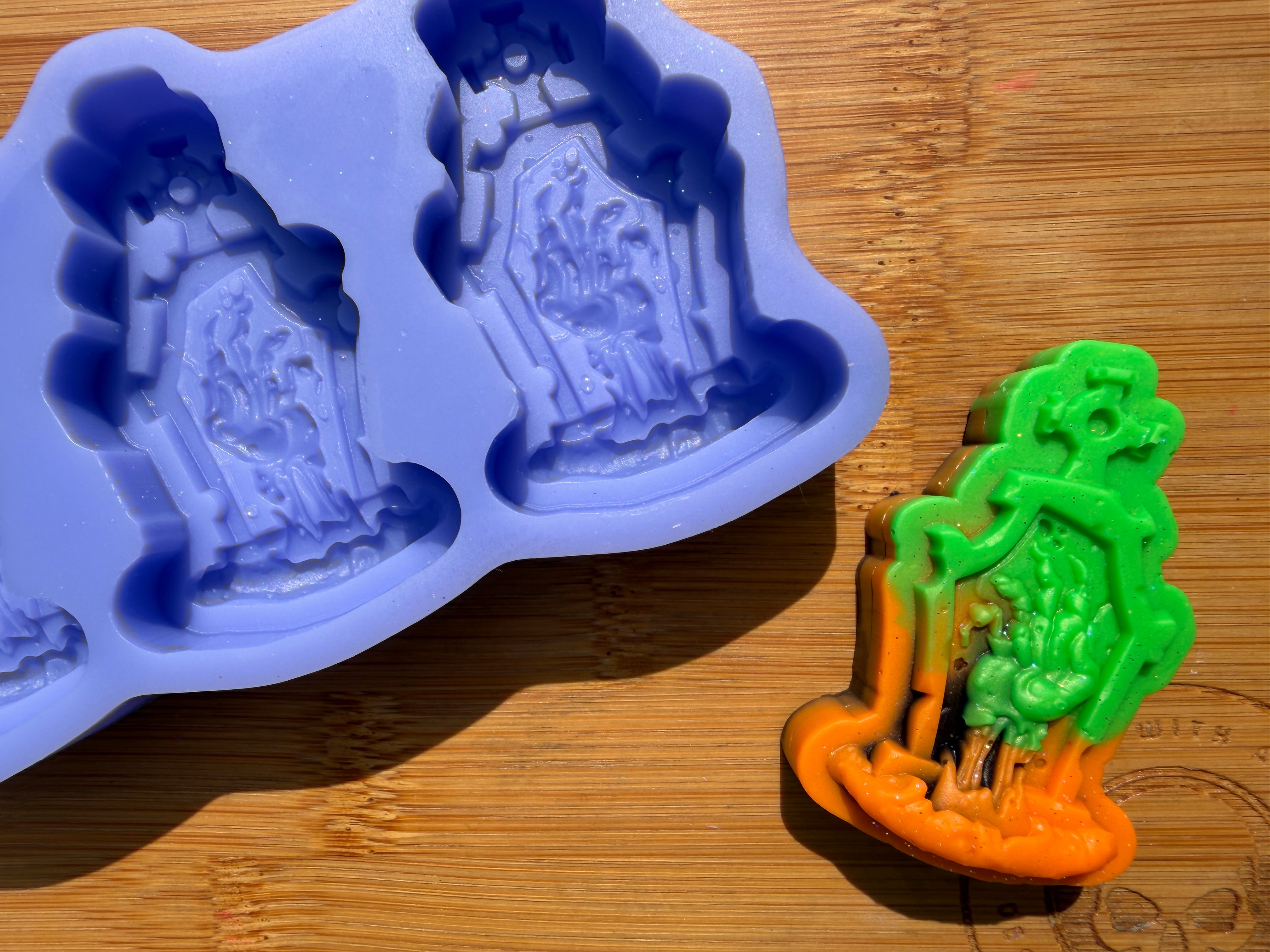 3d Zombie Hand Grave Silicone Mold - 3 Cavities