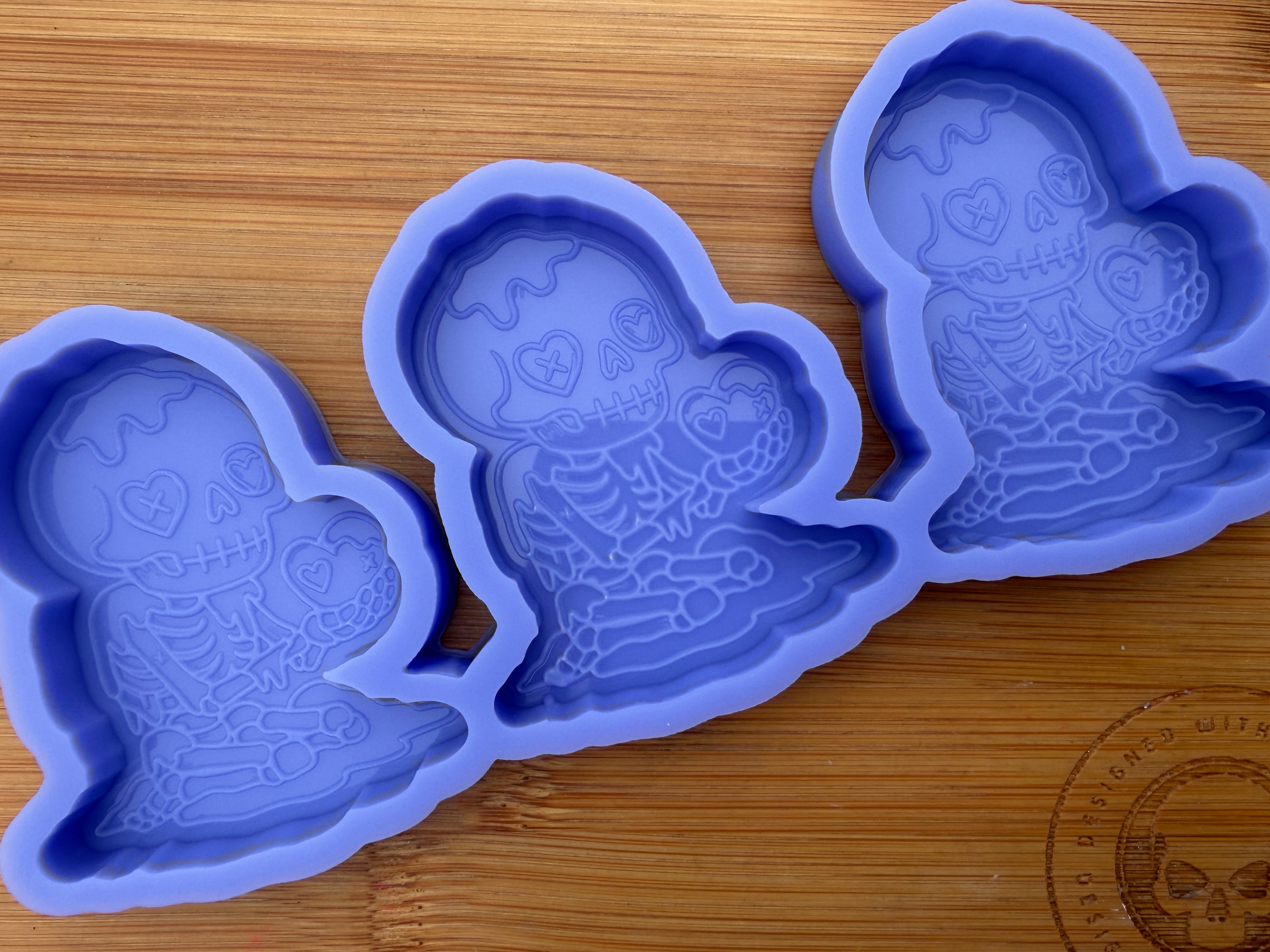 Snow Skeleton Silicone Mold - 3 Cavities