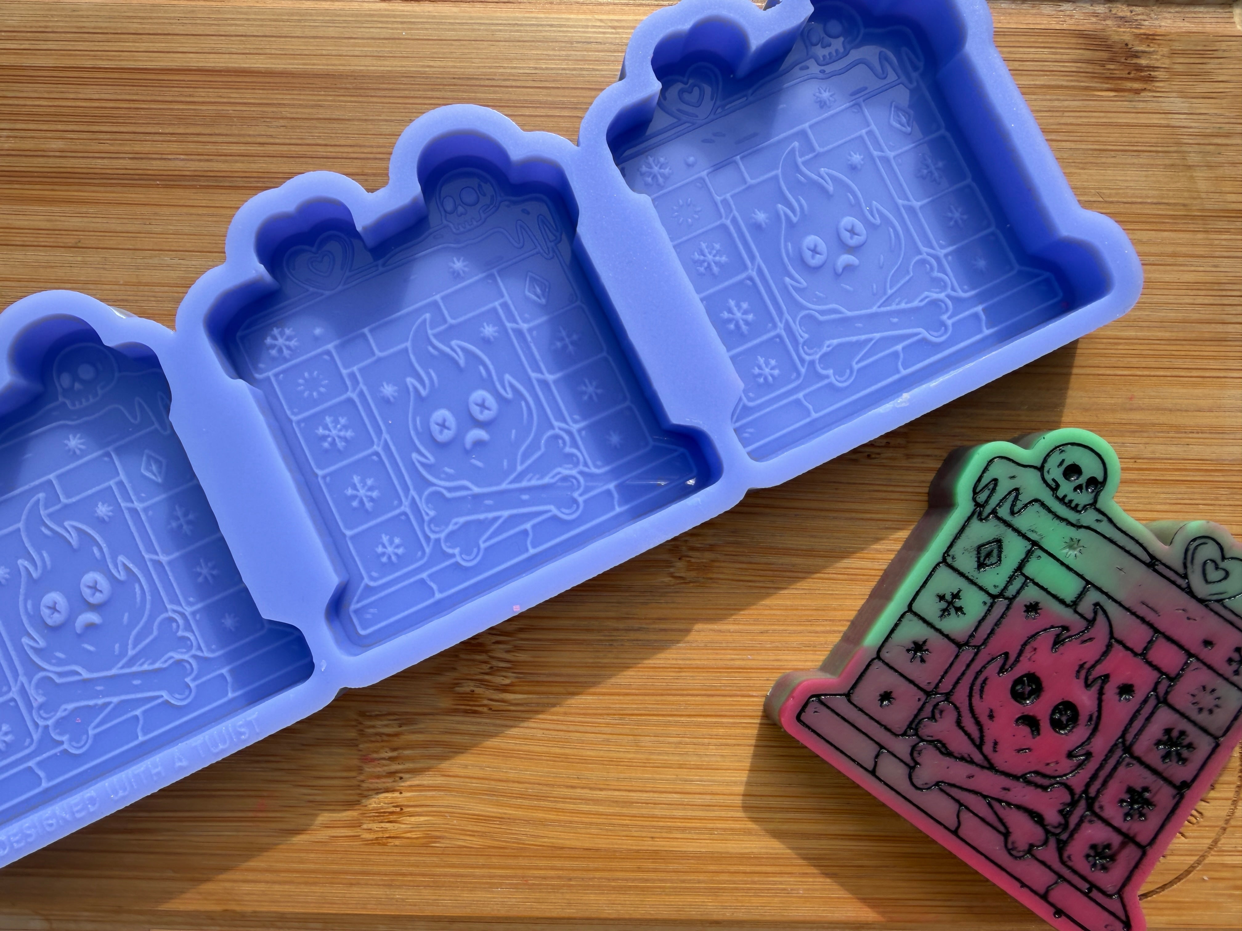 Spooky Christmas Fireplace Silicone Mold - 3 Cavities