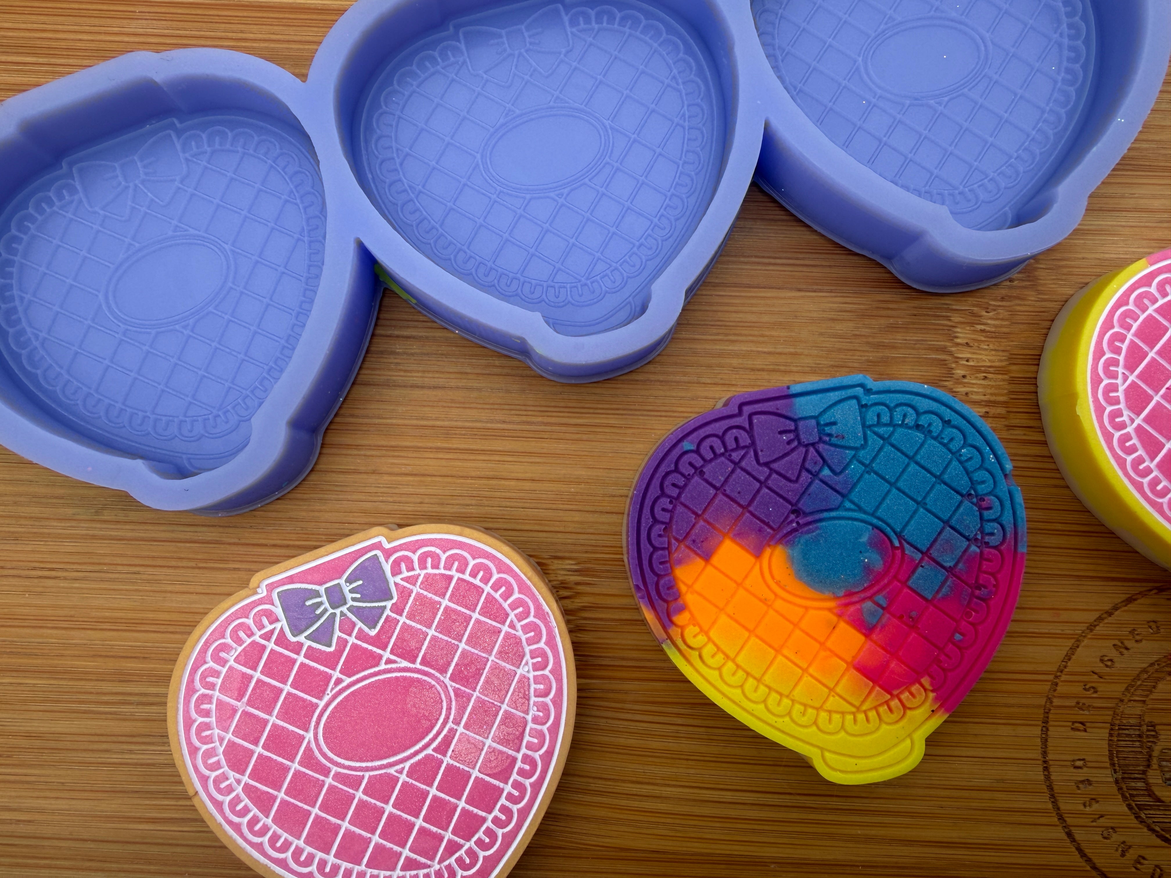 Retro Mini Pocket Toy Silicone Mold Trio