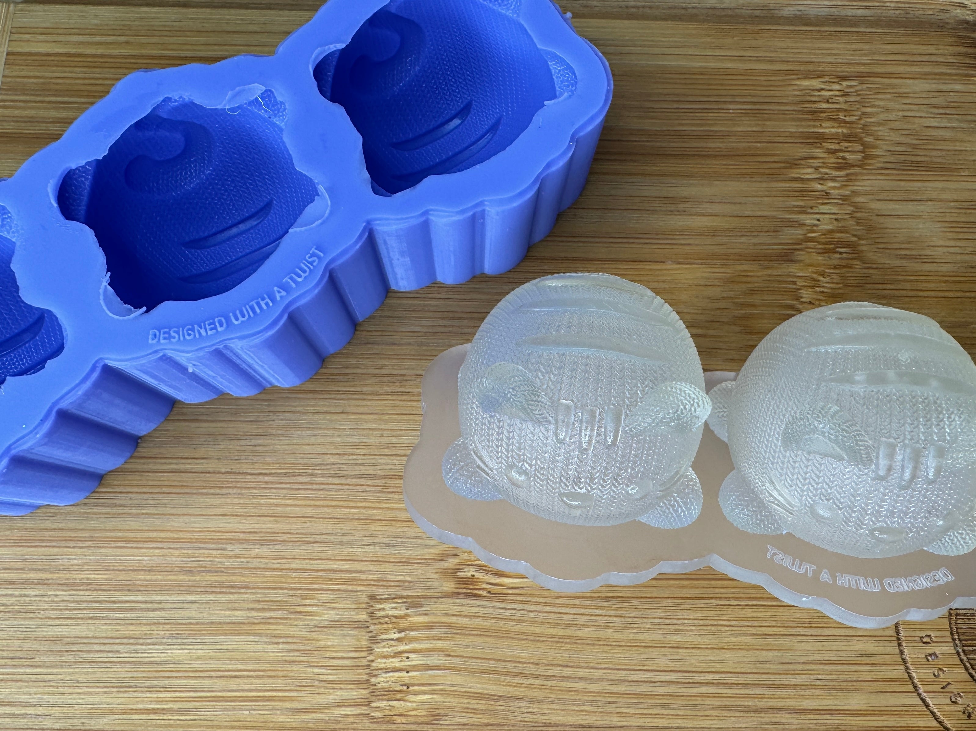 3D Knitted Kitty Silicone Mold Trio