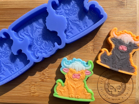 Shaped Highland Cow Silicone Mold - Designed with a Twist - Top quality silicone molds made in the UK.