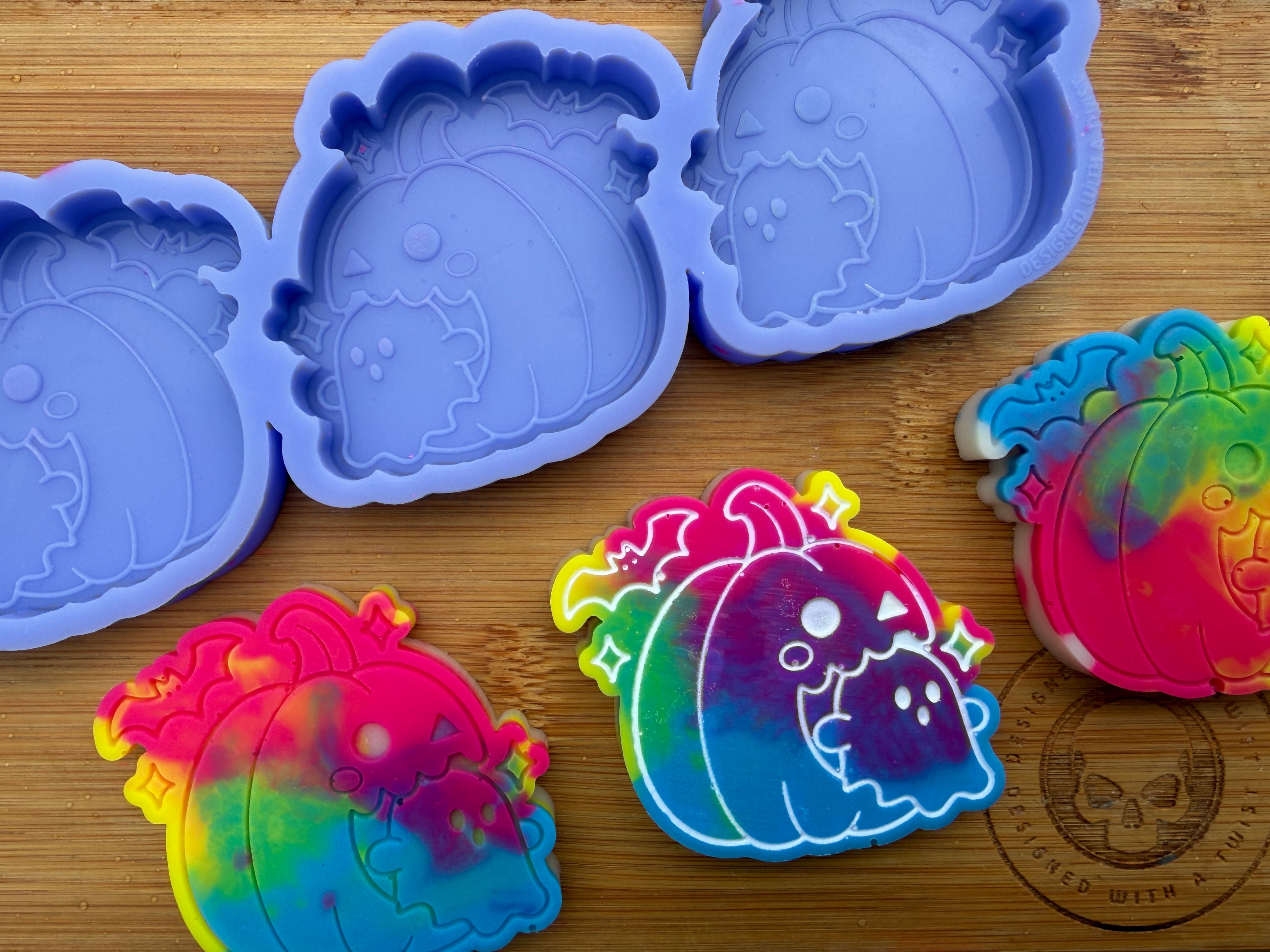 Pumpkin Eating Ghost Silicone Mold - 3 Cavities