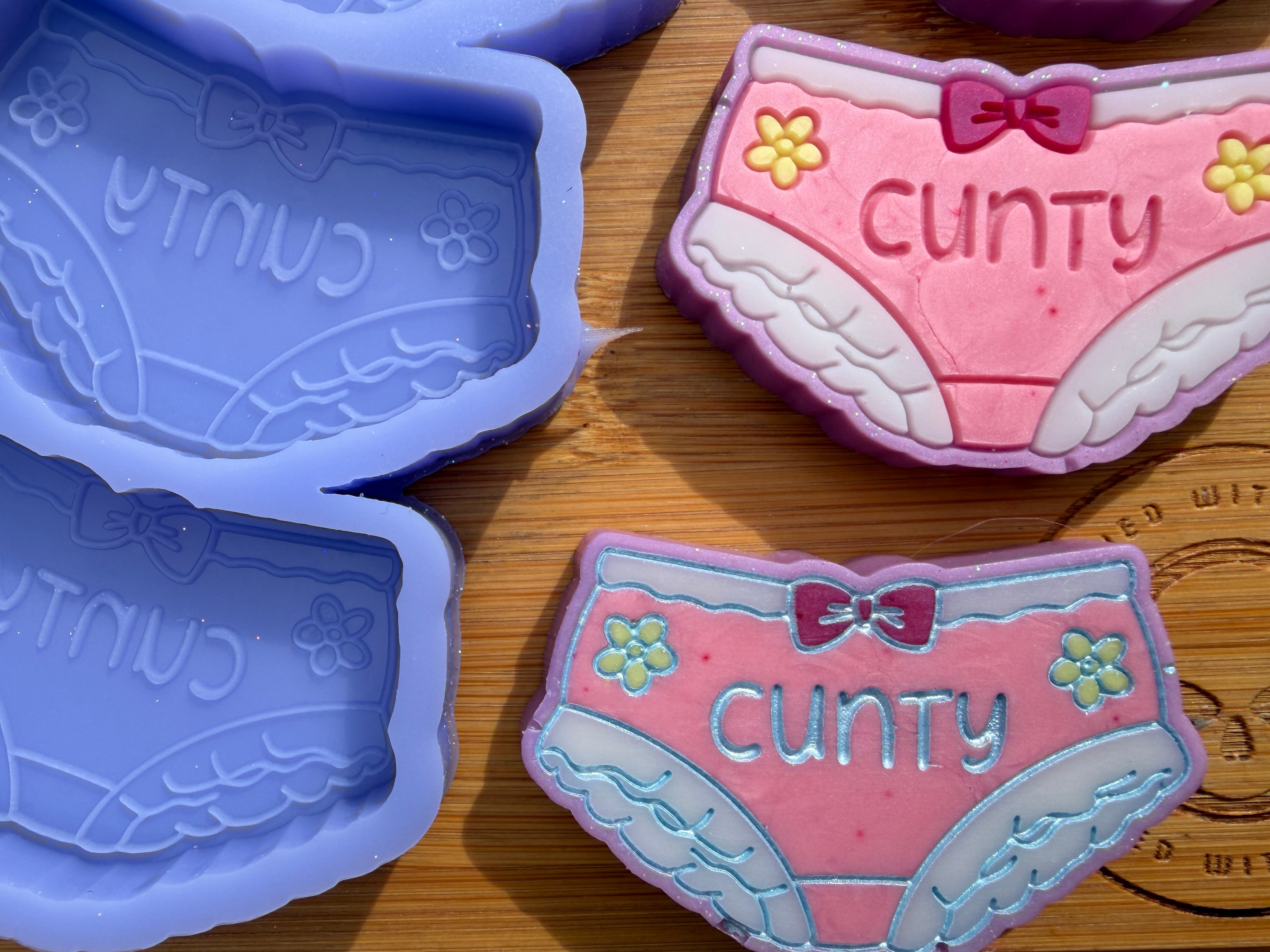 Cunty Pants Silicone Mold - 3 Cavities