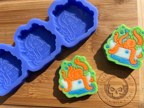 Bathing Octopus Silicone Mold - Designed with a Twist - Top quality silicone molds made in the UK.