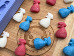 Spray Bottle Scrape n Scoop Wax Tray Silicone Mold - Designed with a Twist - Top quality silicone molds made in the UK.