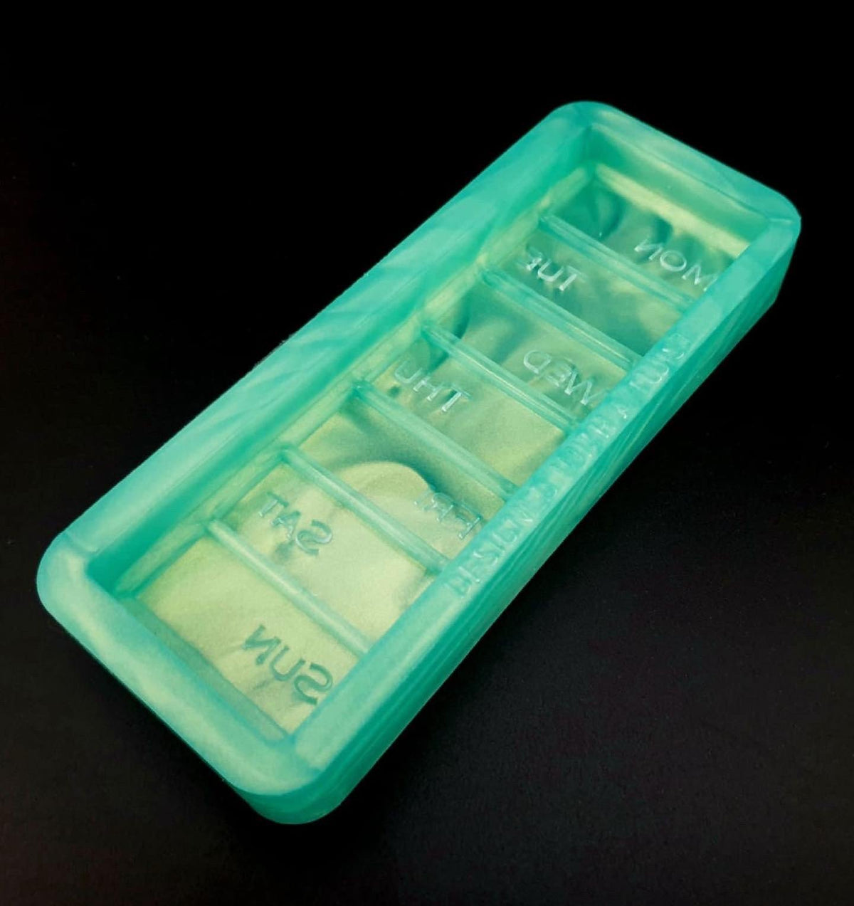Weekday Snapbar Silicone Mold | Designed with a Twist